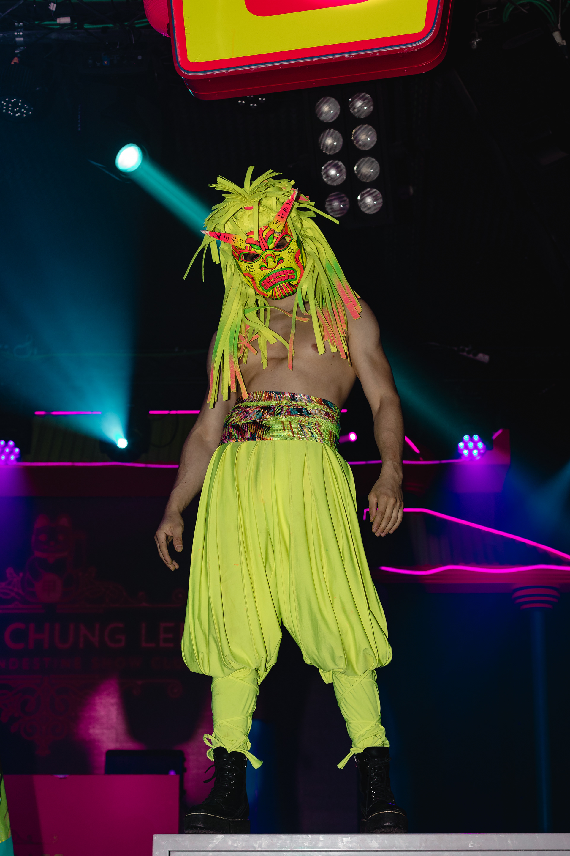 Uñas Chung Lee por Javier Alcaide