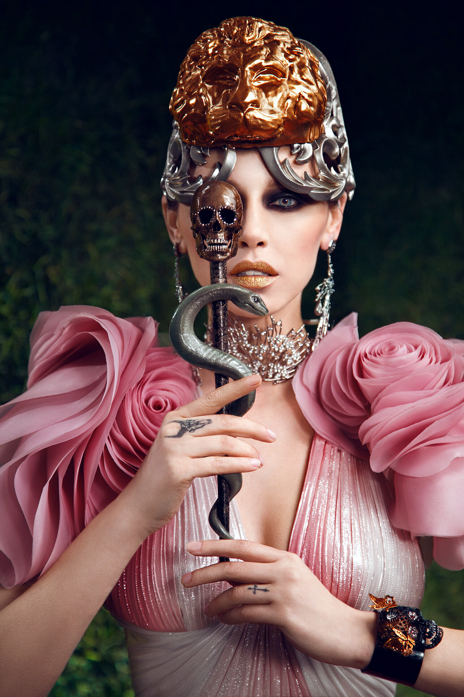 Fashion shot by Tiberiu Arsene.