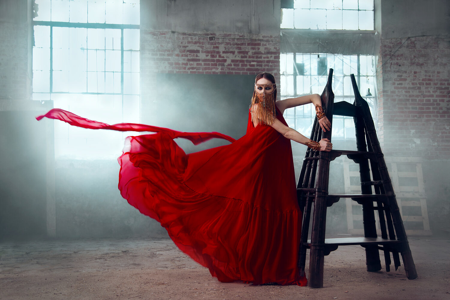 Fashion shot by Tiberiu Arsene.