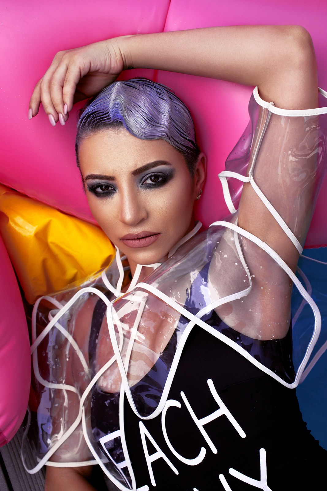 Fashion shot by Tiberiu Arsene with Giulia Anghelescu for Avantaje.