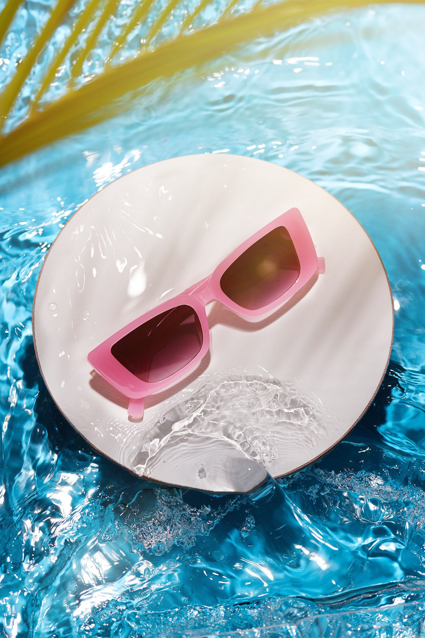 Product shots by Tiberiu Arsene, shot for Nerv.