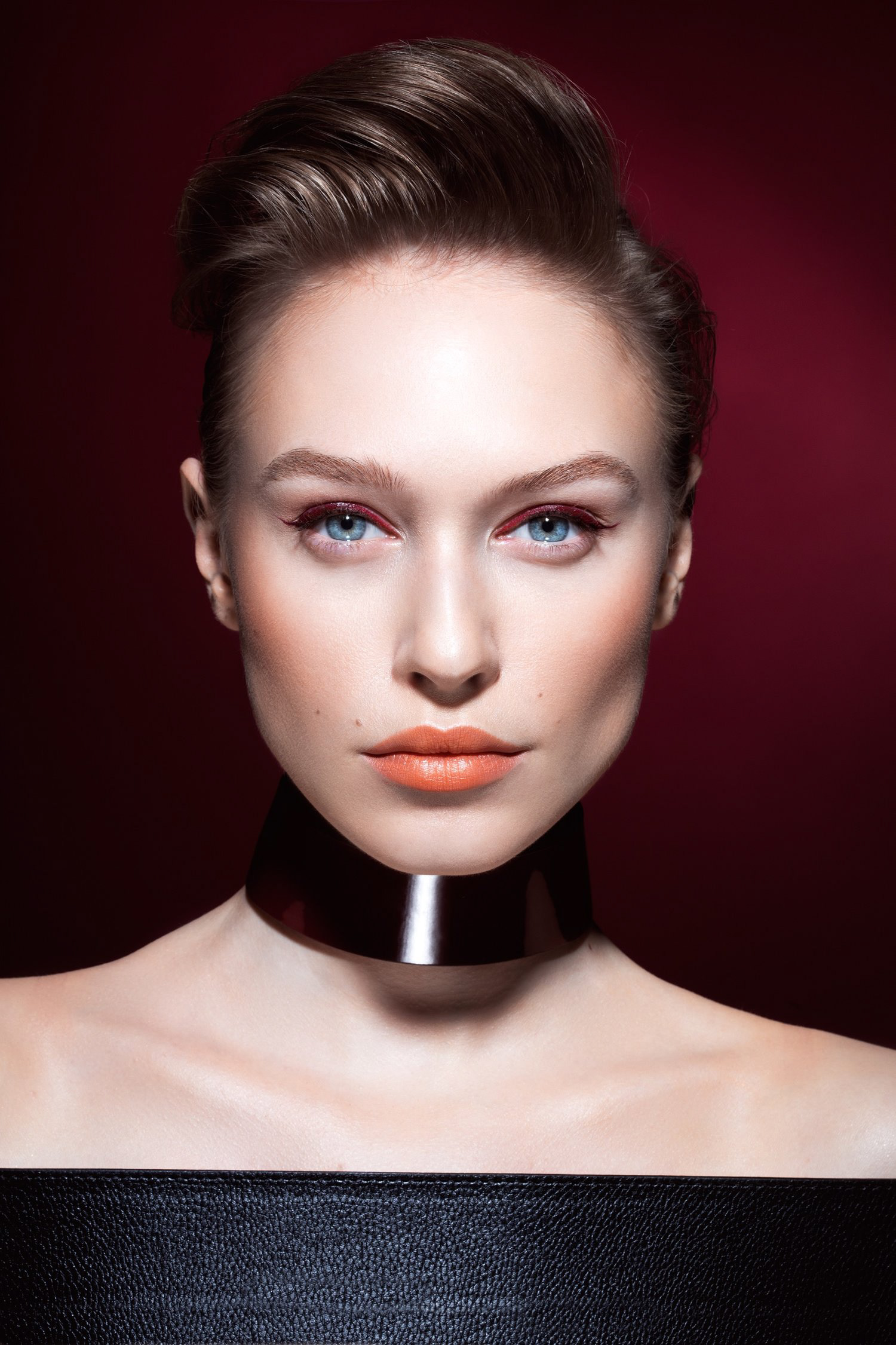 Beauty shot by Tiberiu Arsene with Gina Chirila for Unica.
