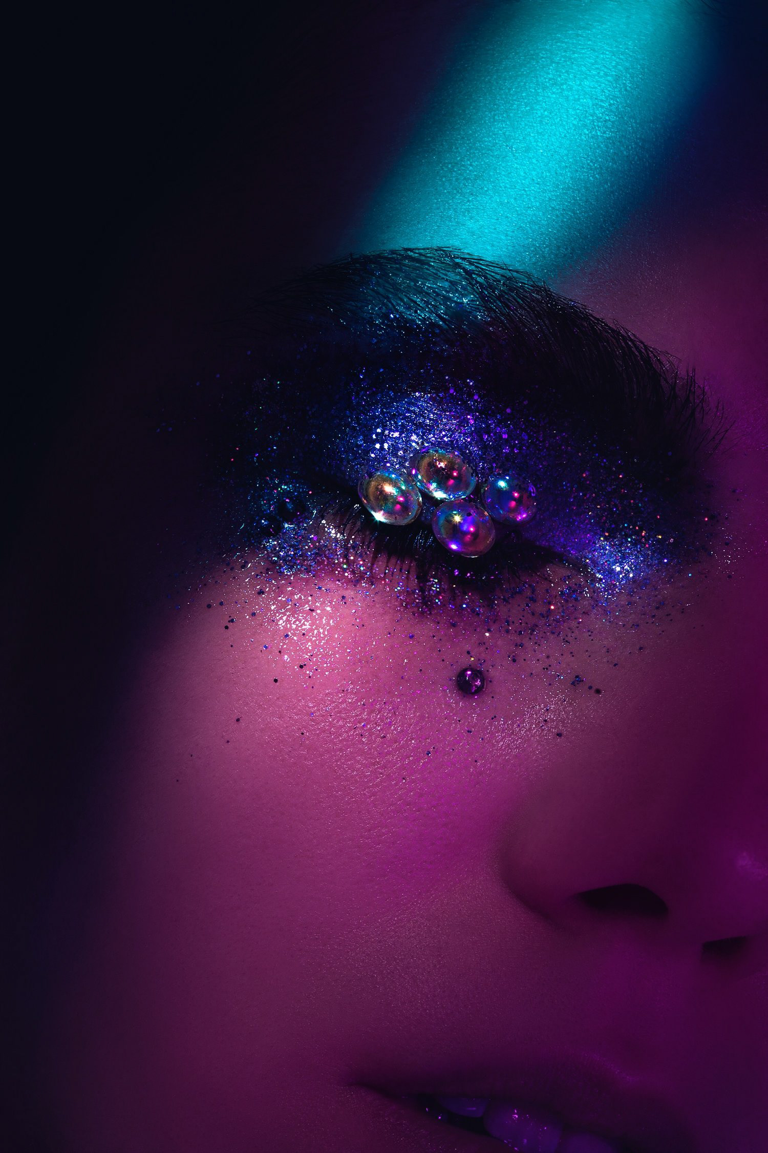 Beauty shot by Tiberiu Arsene.