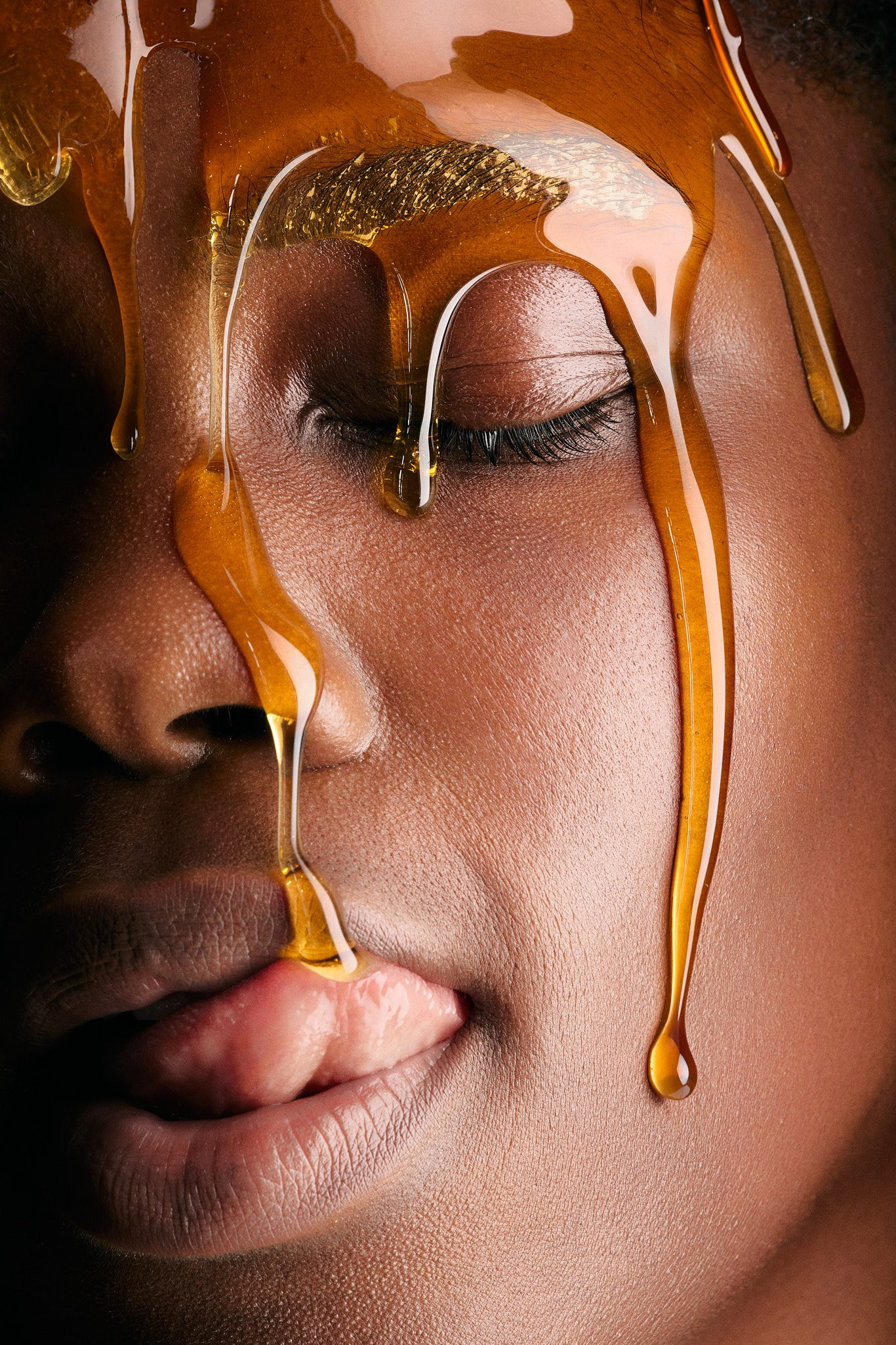 Beauty portrait by Tiberiu Arsene, shot for Imirage Magazine.