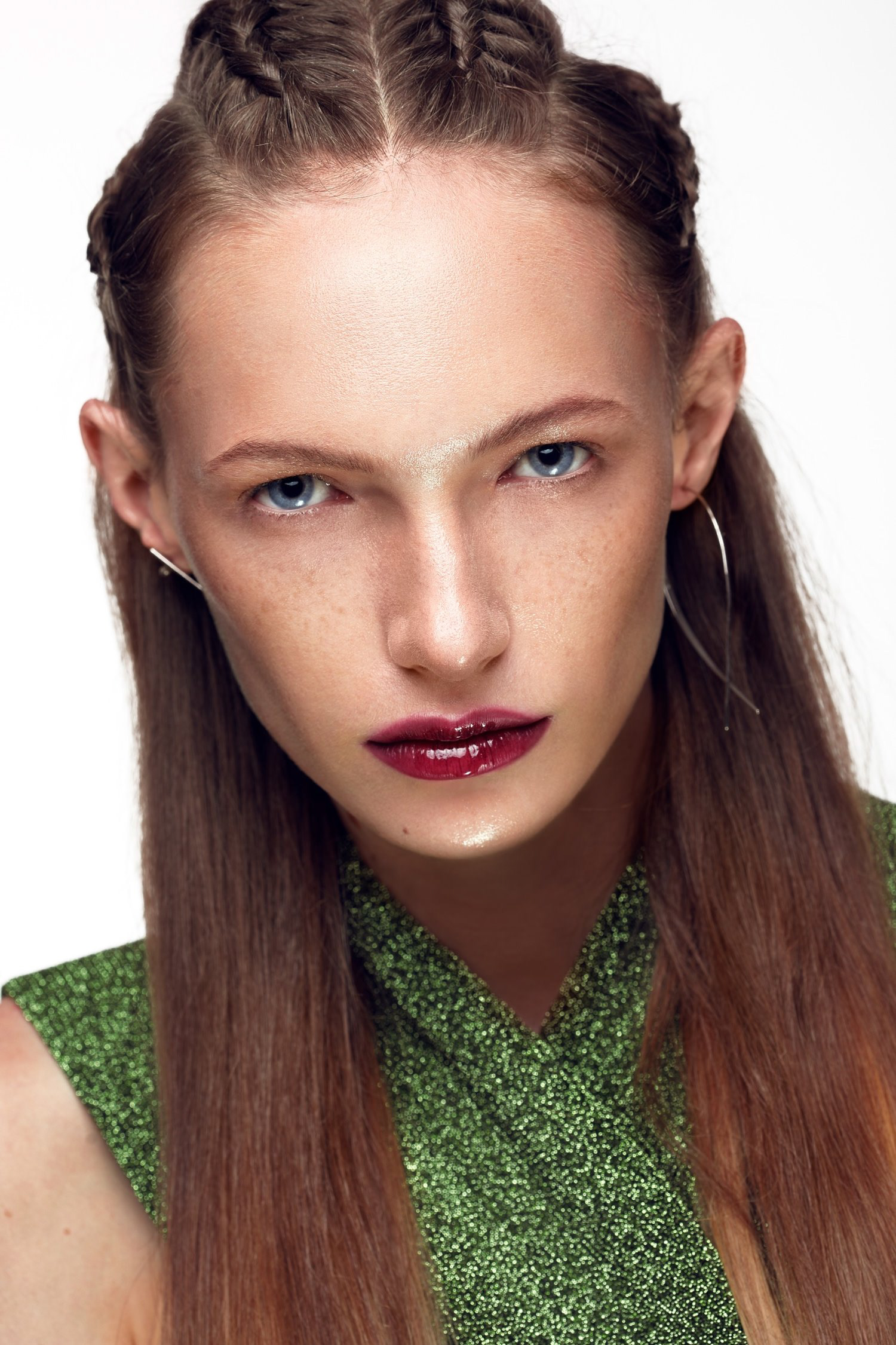 Beauty shot by Tiberiu Arsene.