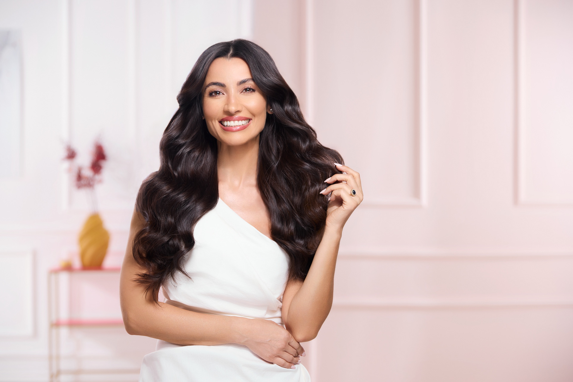 Commercial shot by Tiberiu Arsene with Lili Sandu for L'Oréal.