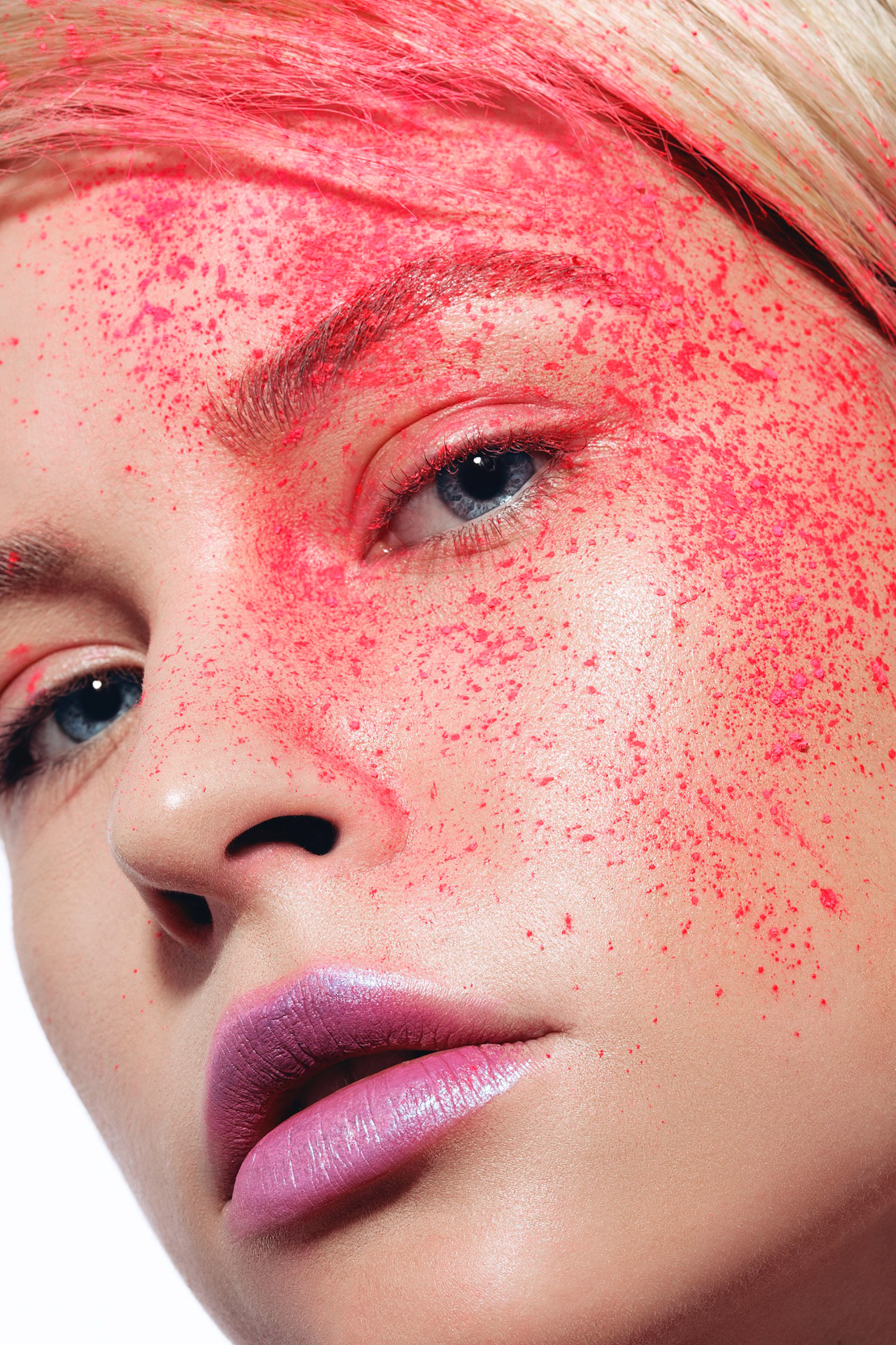 Beauty shot by Tiberiu Arsene.