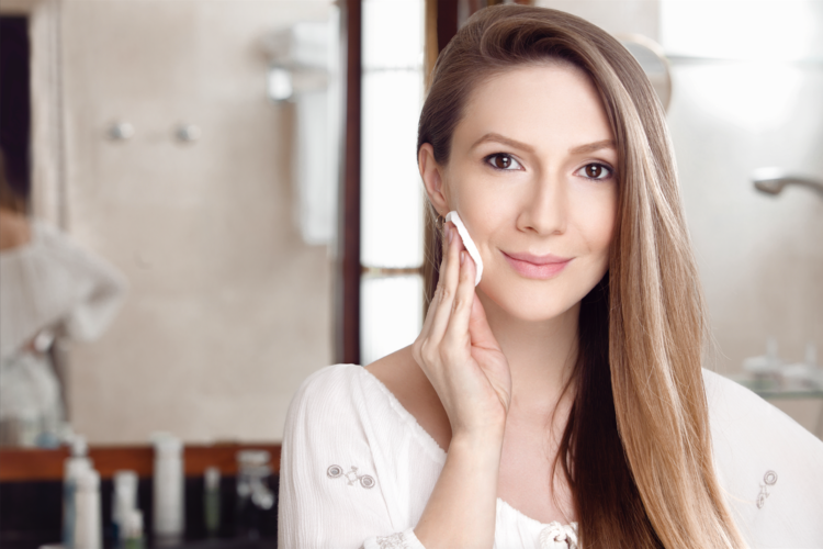 Commercial shot by Tiberiu Arsene with Adela Popescu for Oriflame.