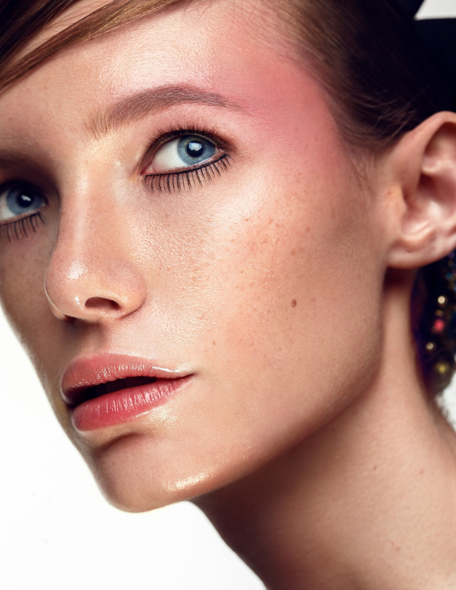 Beauty shot by Tiberiu Arsene.