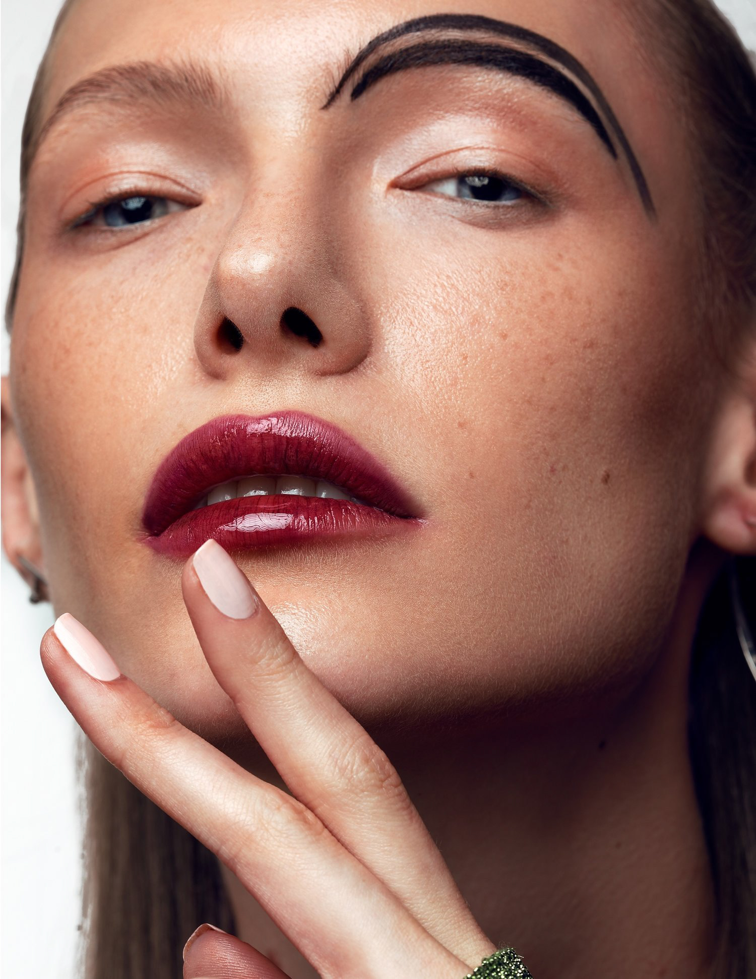 Beauty shot by Tiberiu Arsene.