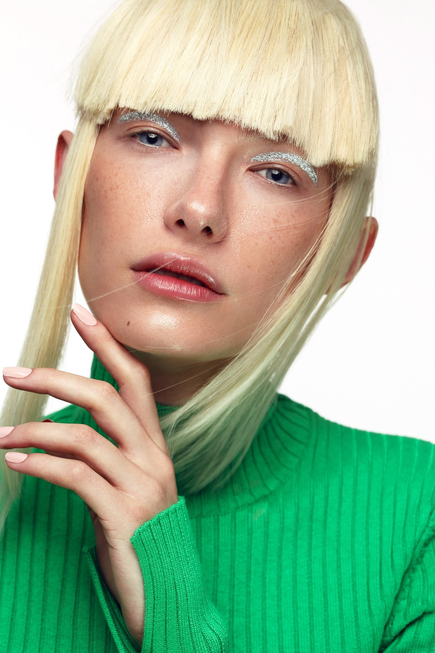 Beauty shot by Tiberiu Arsene.