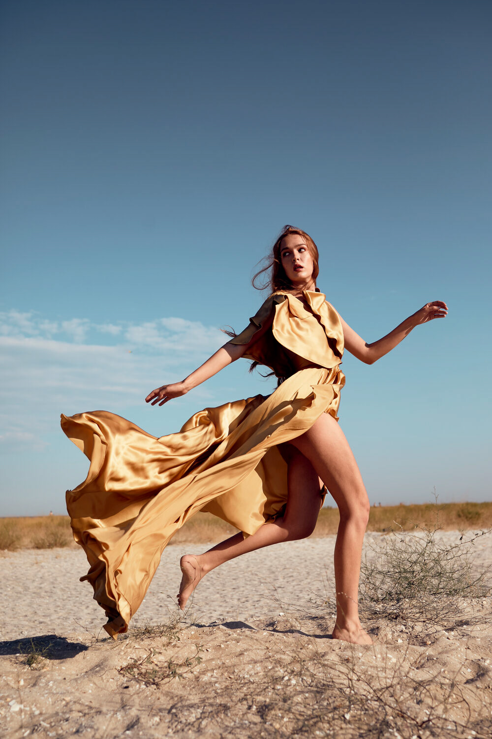 Fashion shot by Tiberiu Arsene.