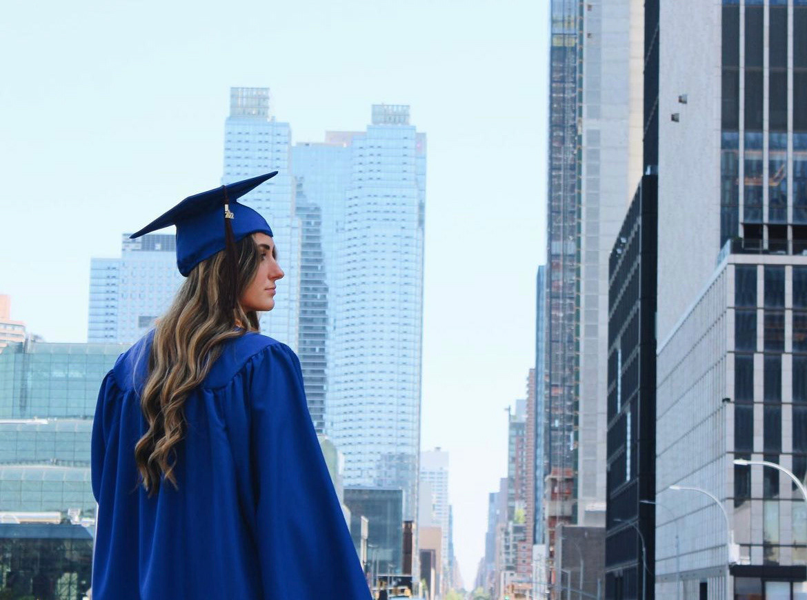 2022 Grad