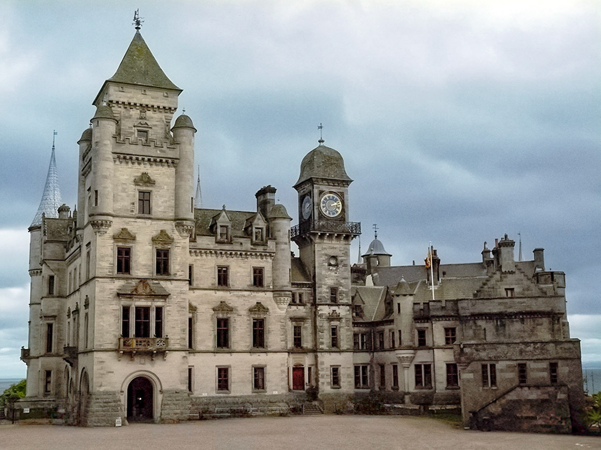 Dunrobin Castle