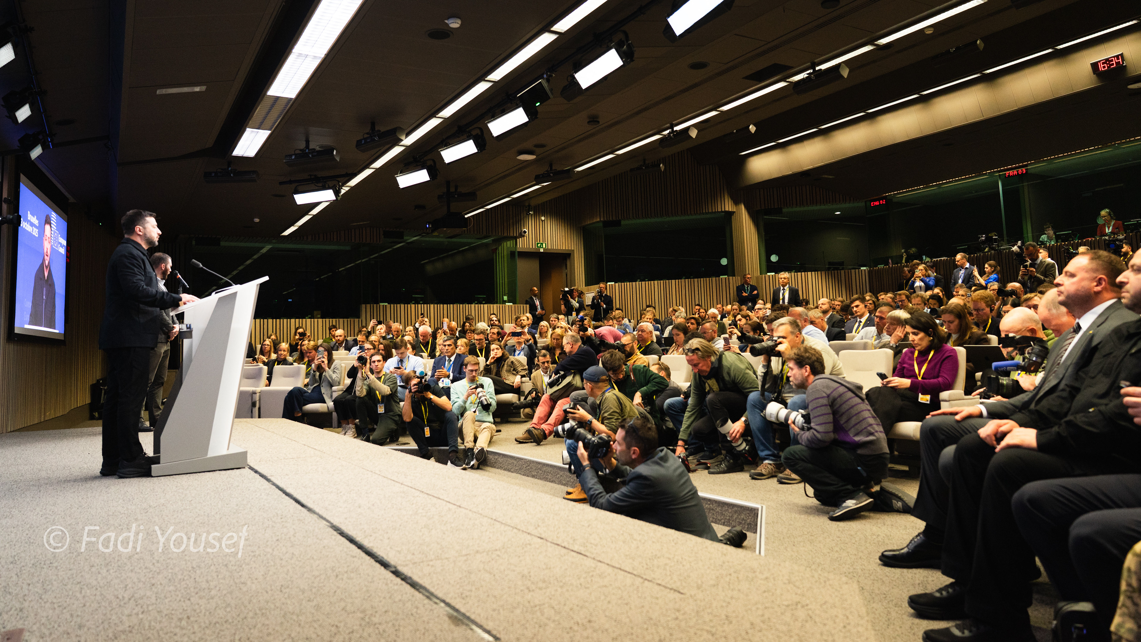 President of Ukrain , Volodymyr Zelenskyy, addressing the press after meeting with european leaders. Brussels, Belgium, Thursday, Oct, 23rd,2025