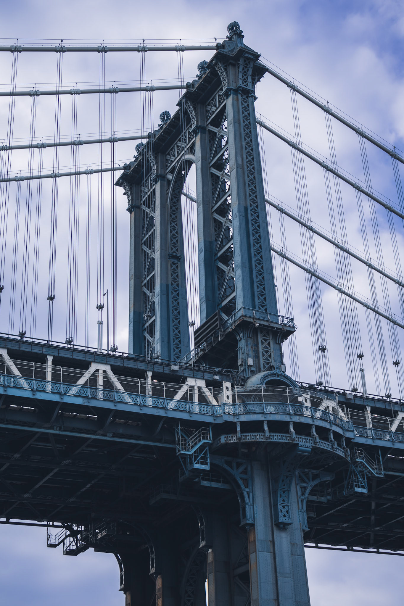 MANHATTAN BRIDGE//NYC