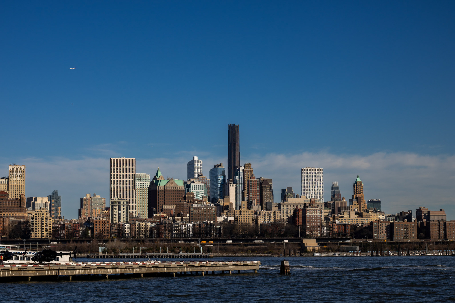NYC SKYLINE SPRING