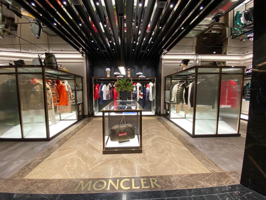 MONCLER HARRODS' MENSWEAR SIS RELOCATION - LONDON, UK