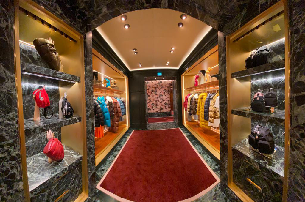 MONCLER MAIN FW WOMENSWEAR - SLOANE ST, LONDON UK