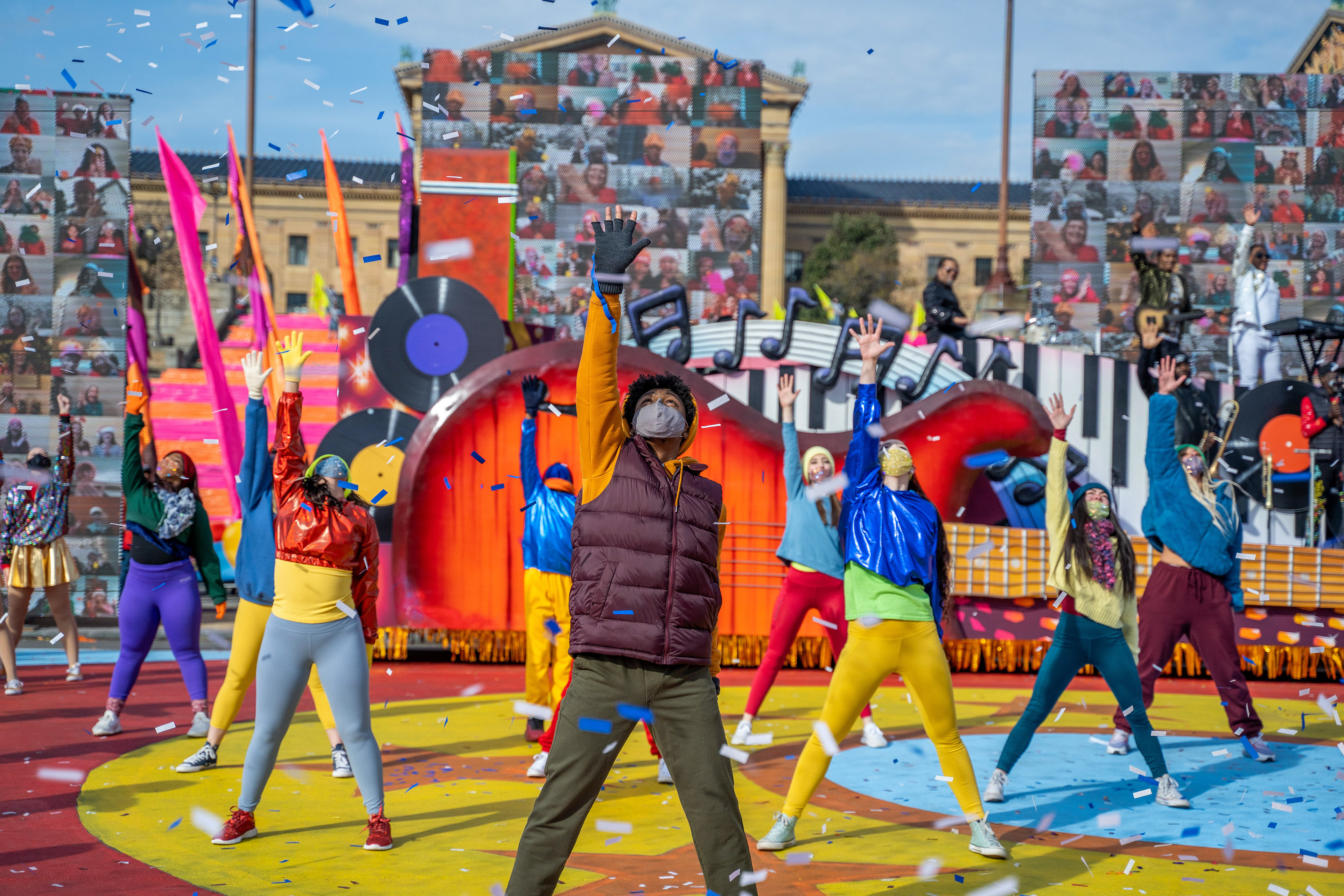 Photo at 6abc Philadelphia Thanksgiving Day Parade