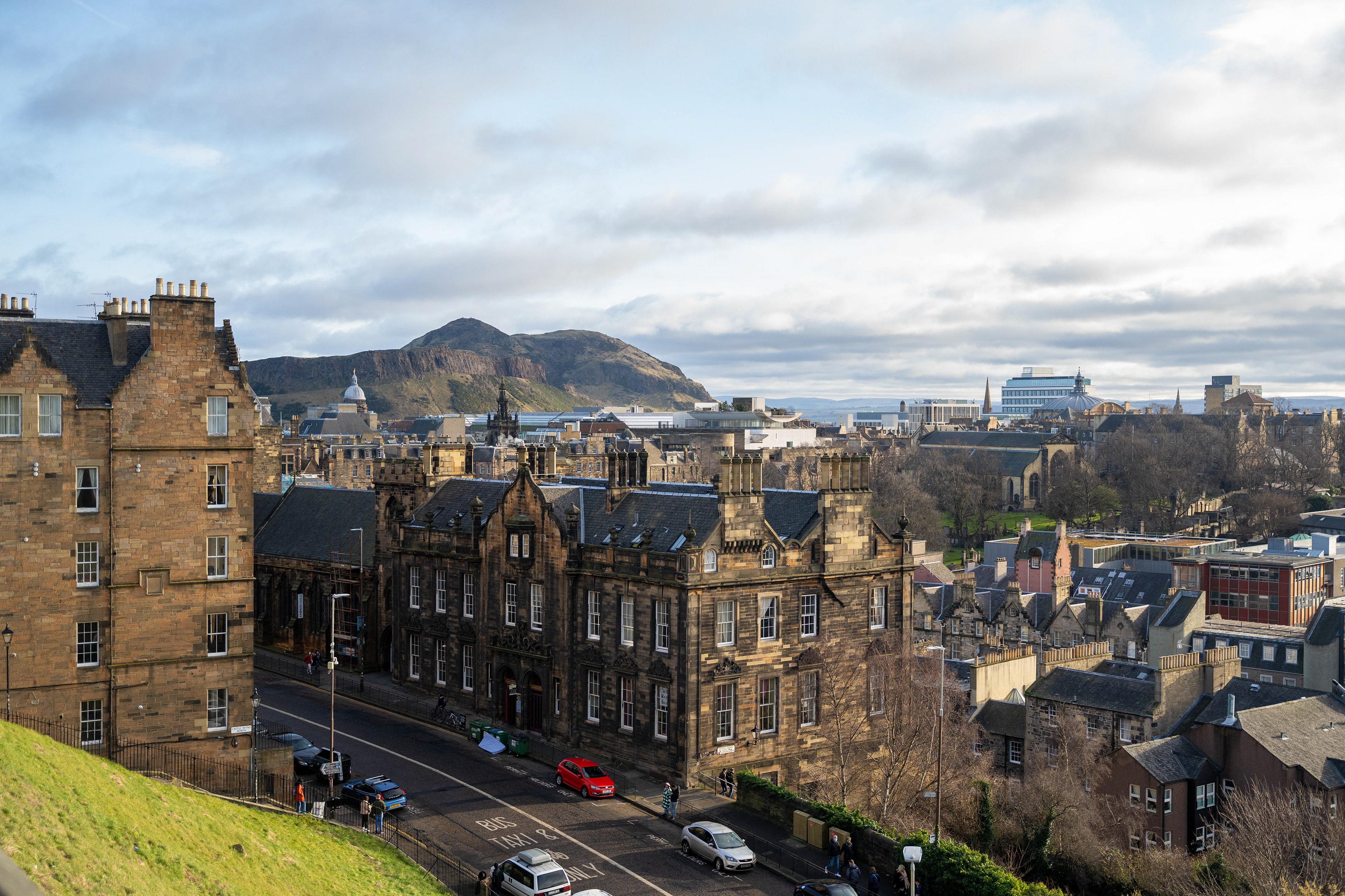 Photo of Edinburgh, Scotland