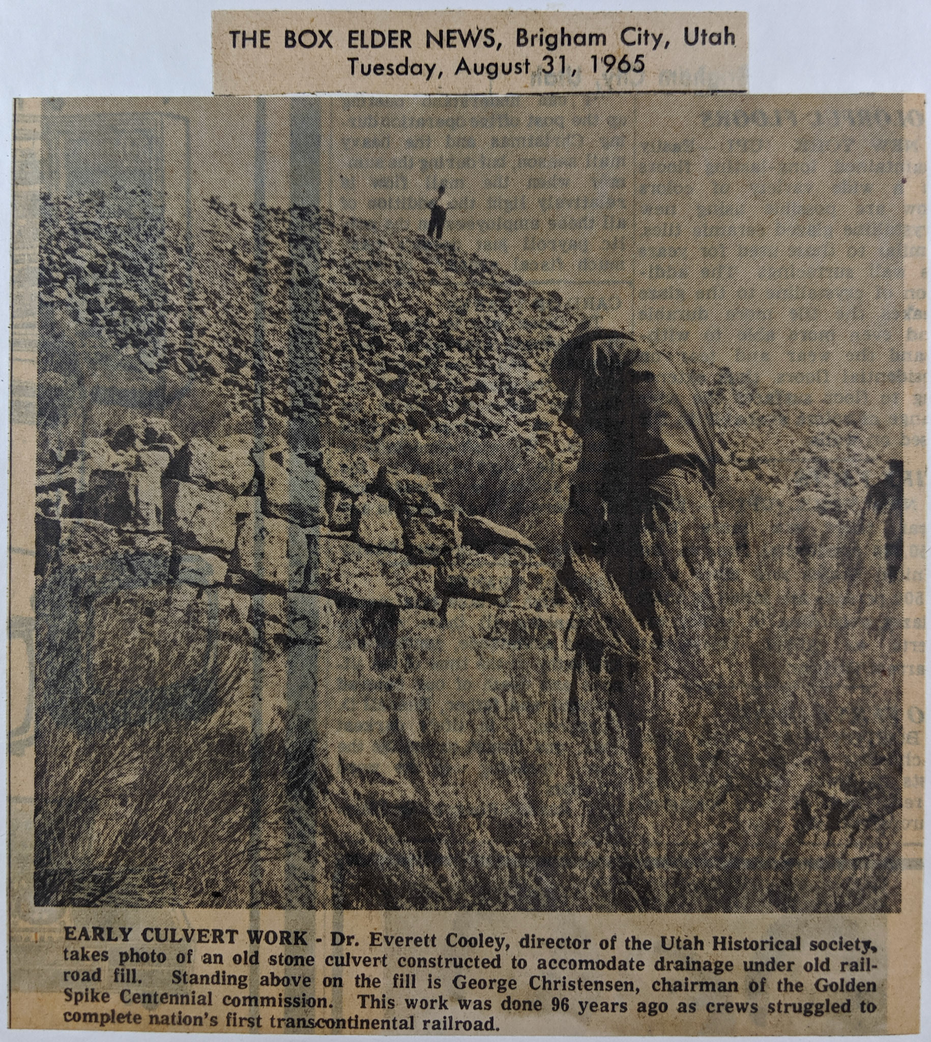 Dr. Everett Cooley, Utah Historical Society & George Christensen, Centennial Chair, Aug. 31, 1965. Bernice Gibbs Anderson Collection, NPS