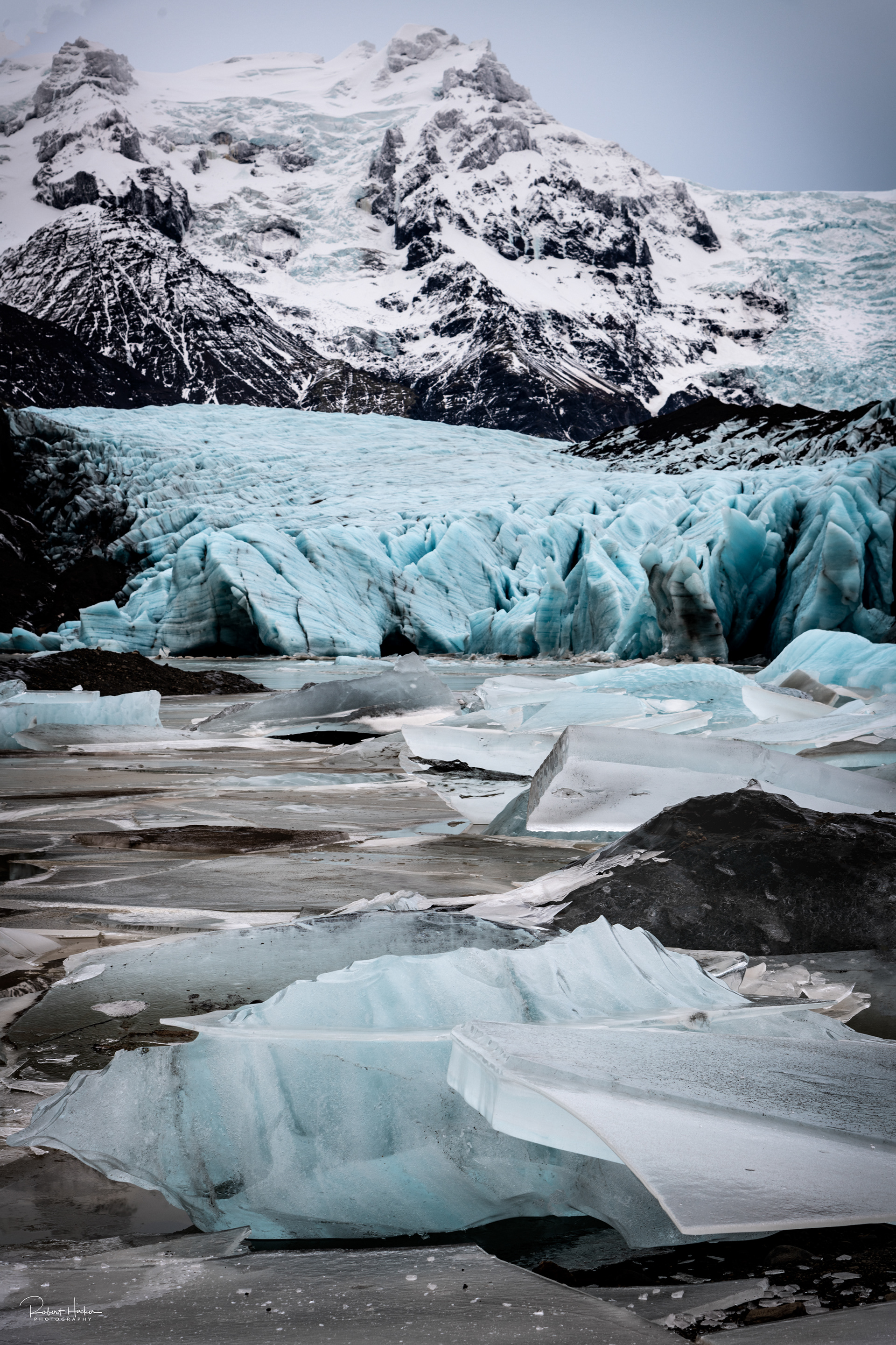 Svinafellsjökull Glacier and lagoon