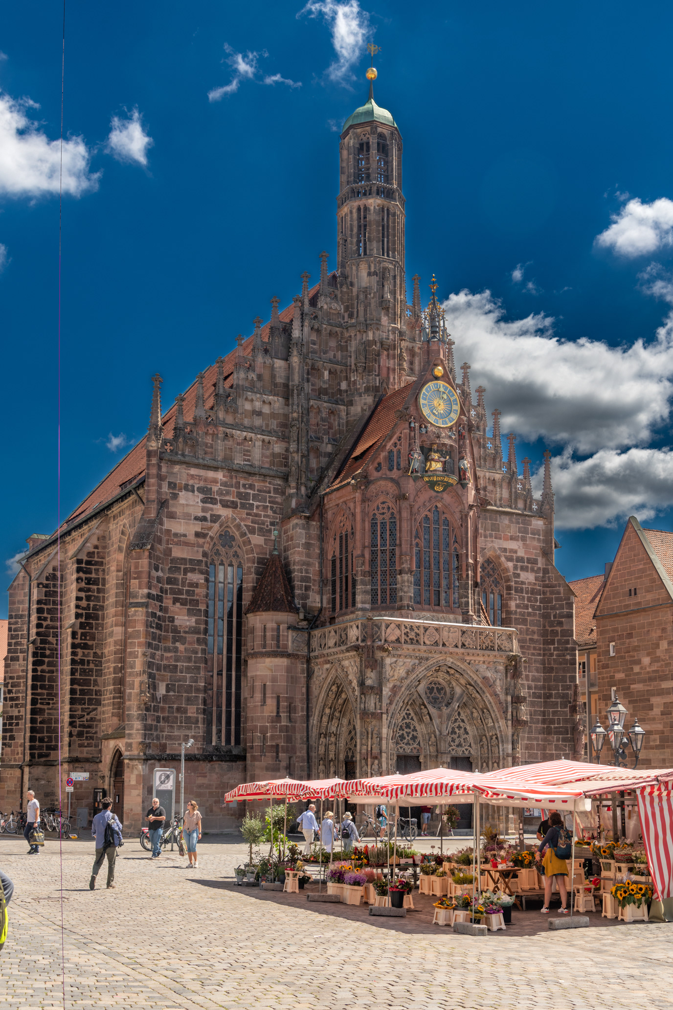 Frauenkirche, a Roman Catholic church located on the eastern side of the Hauptmarkt.