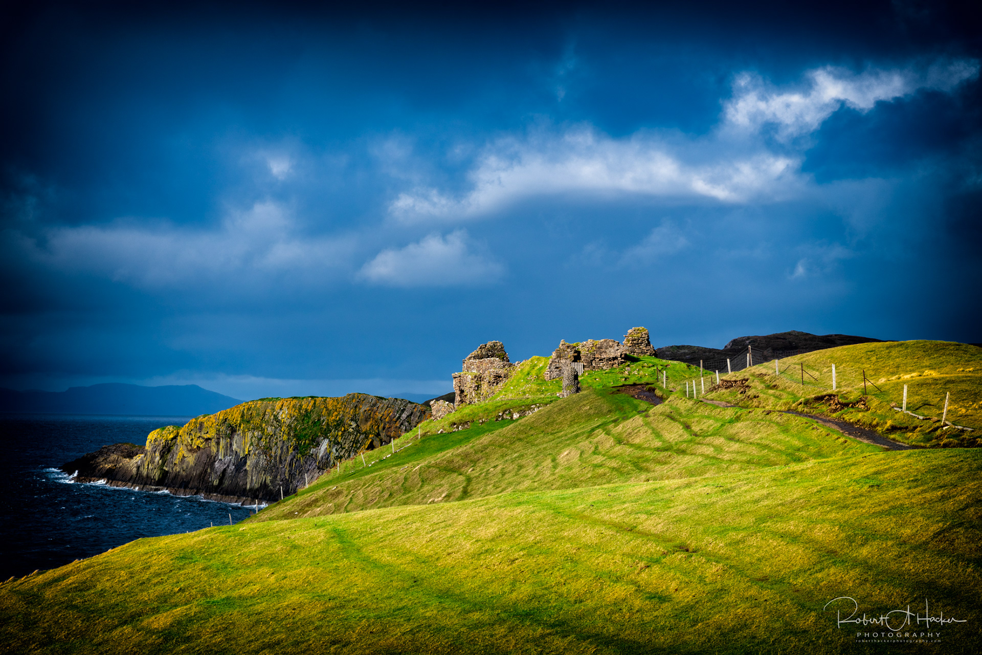 Dun Tuln Castle ruins, original home of Clan MacDonald, Isle of Skye