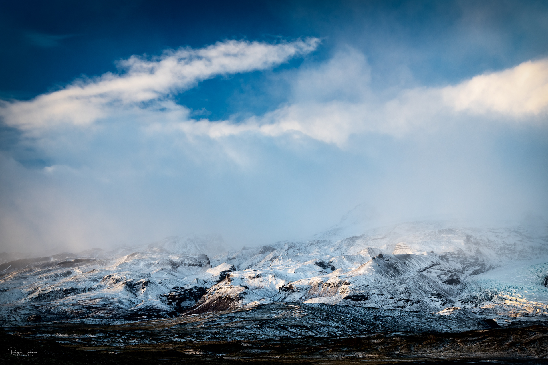 Mountain along the Fjallsárlón Glacier lagoon on the southern end of  Vatnajökull glacier