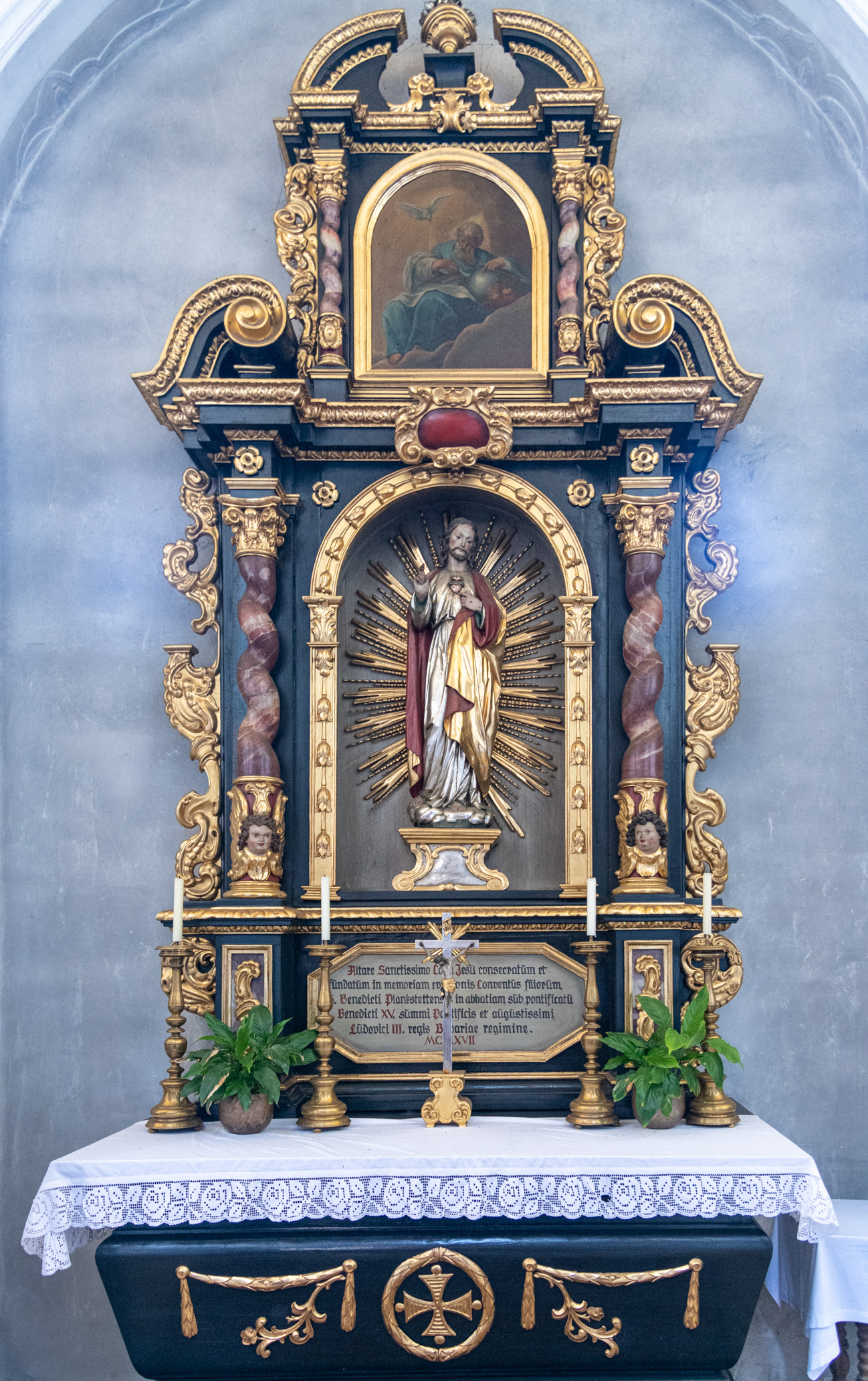 Side altar in the abbey church