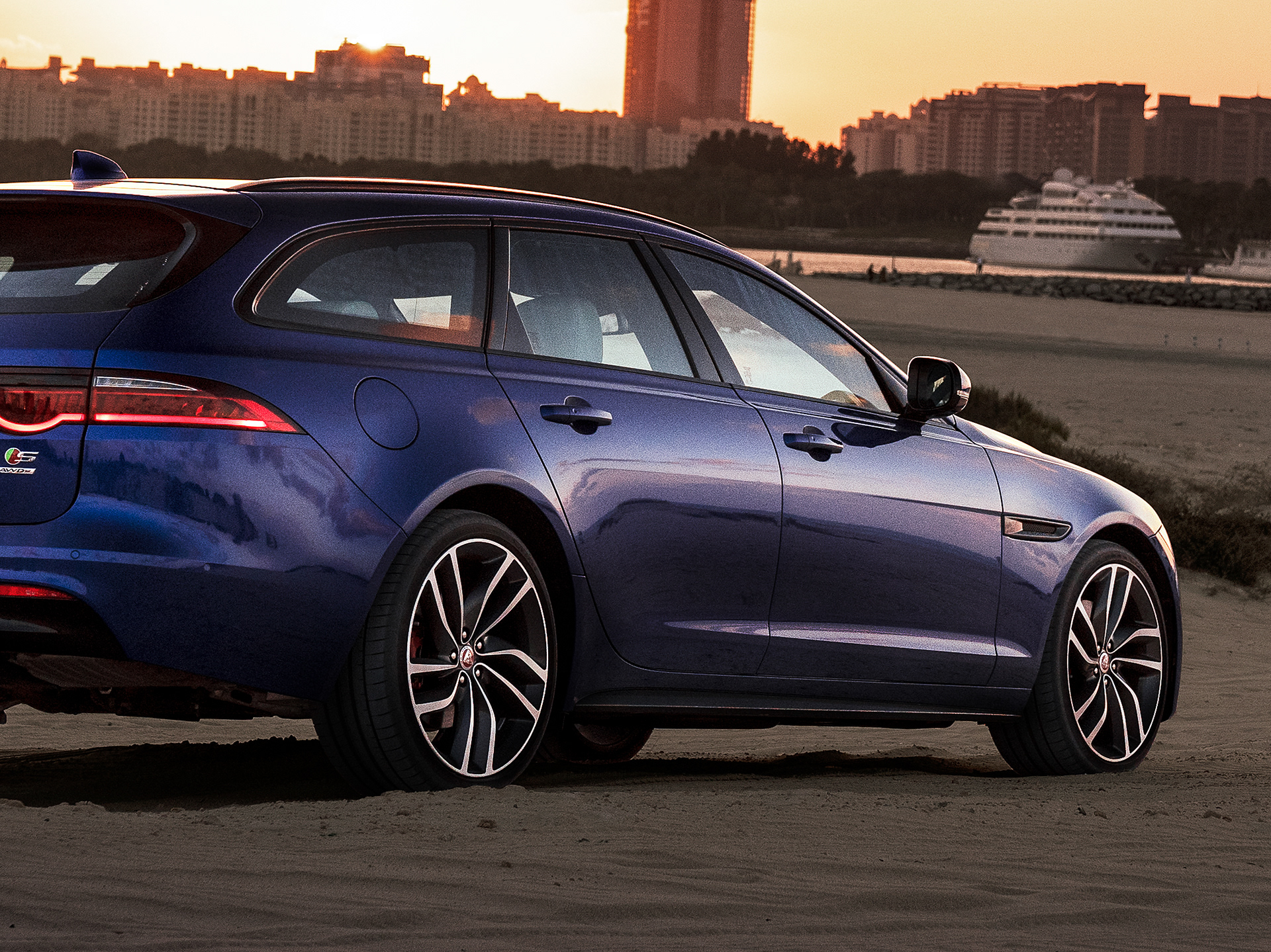 Jaguar Automotive Retouching