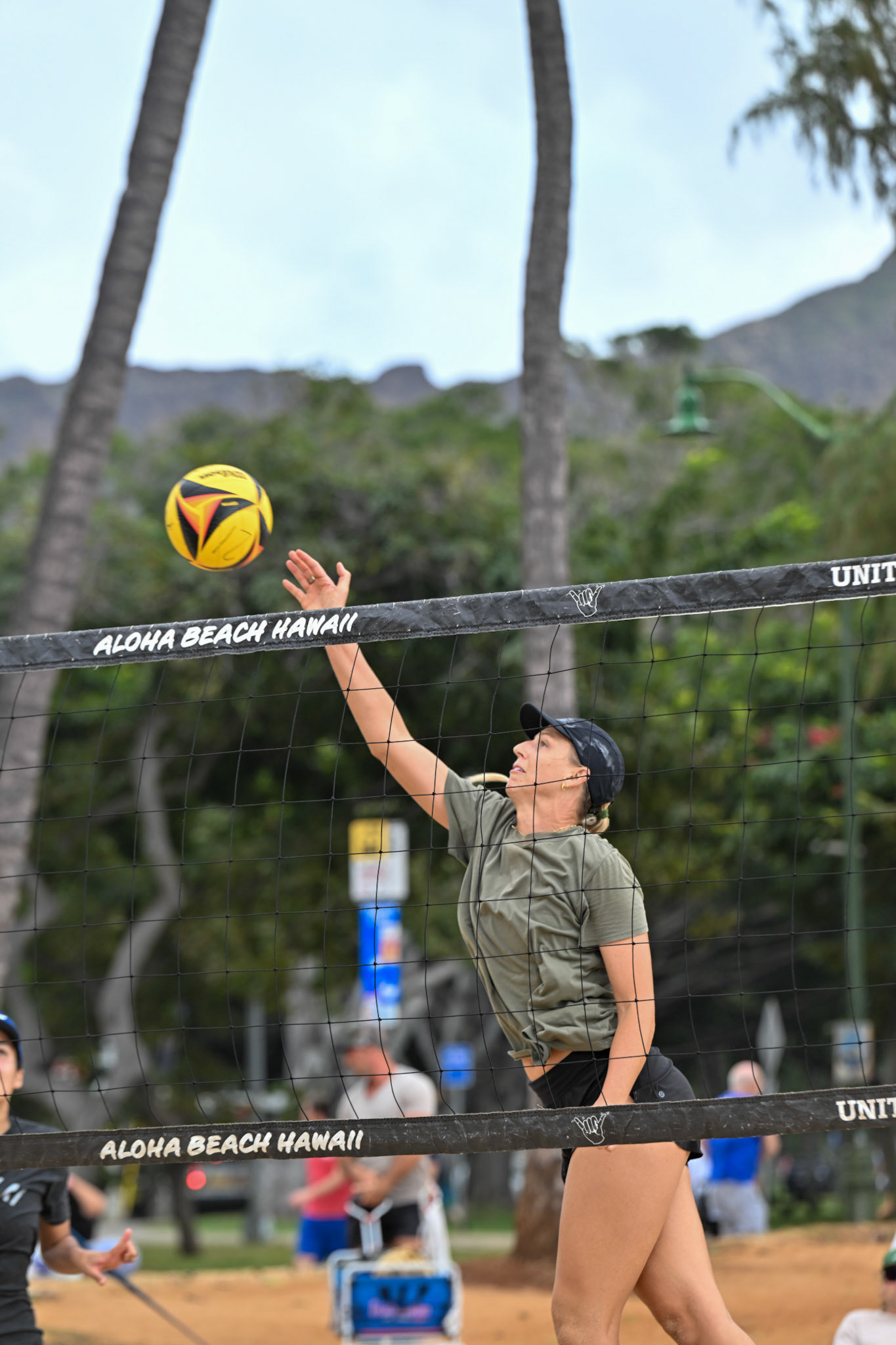 Waikiki Beach Volleyball Tournament (28 Jan 2024)