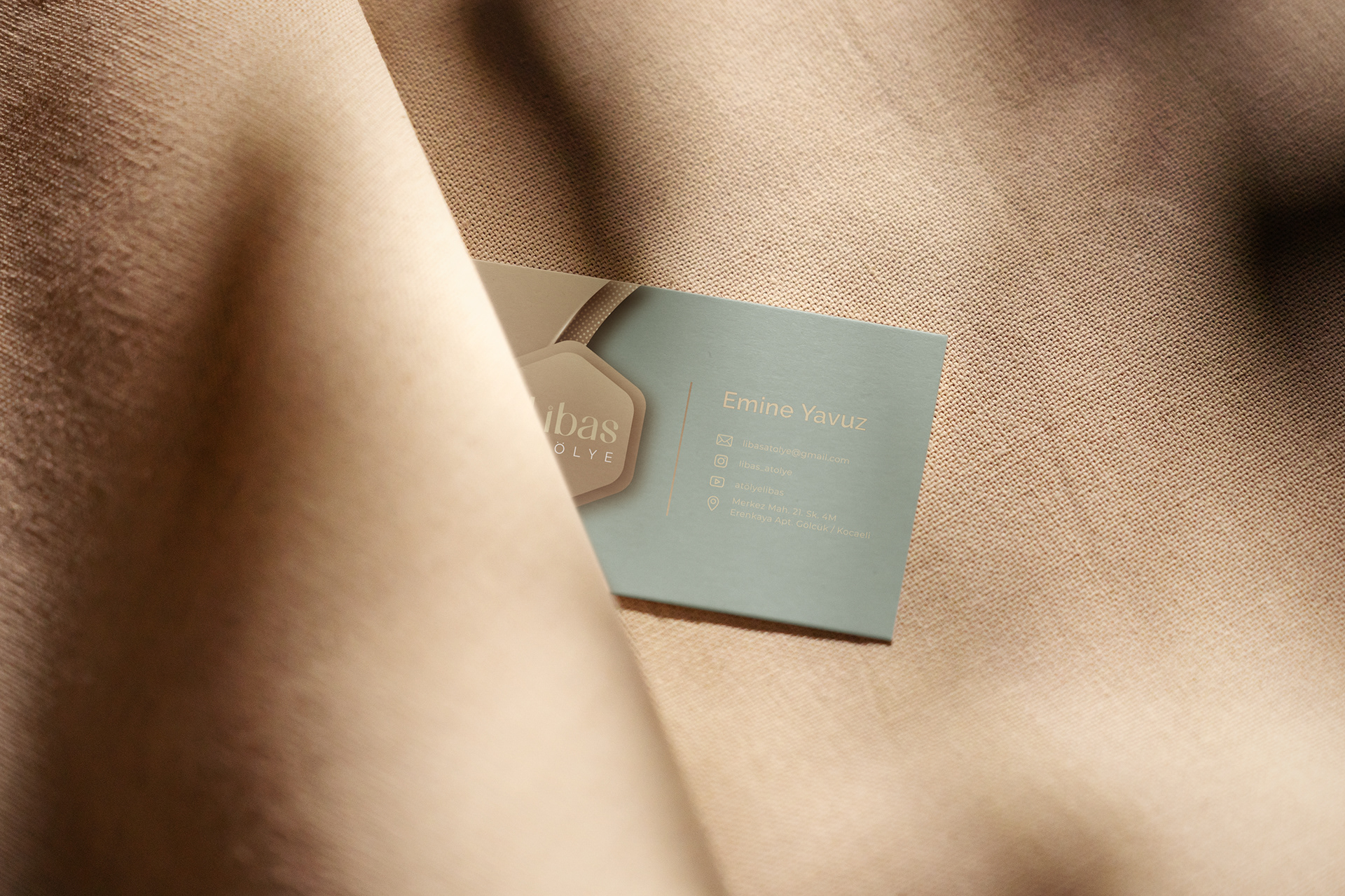 Business card design for "Libas Atolye"