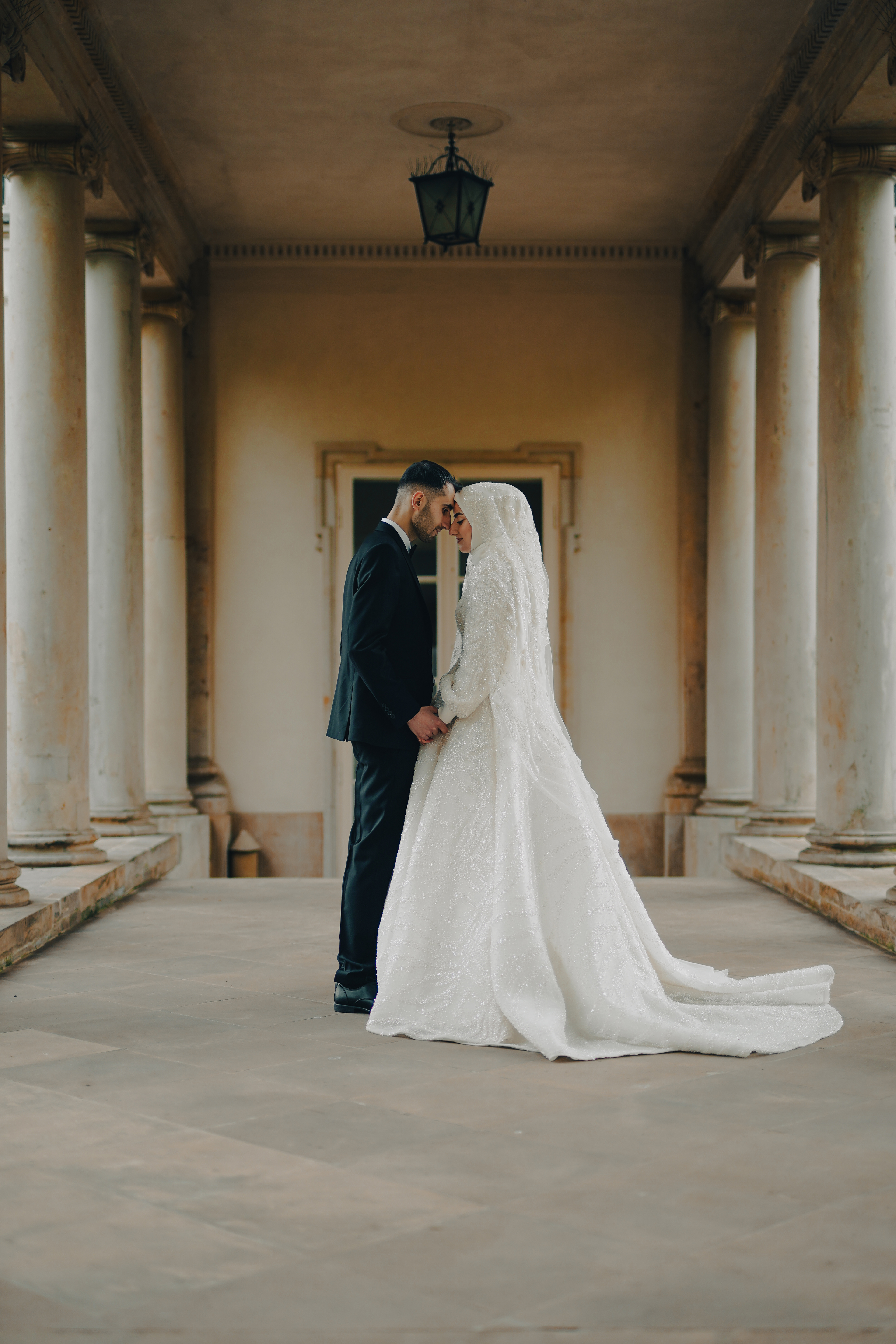 wedding photo of a couple in warsaw