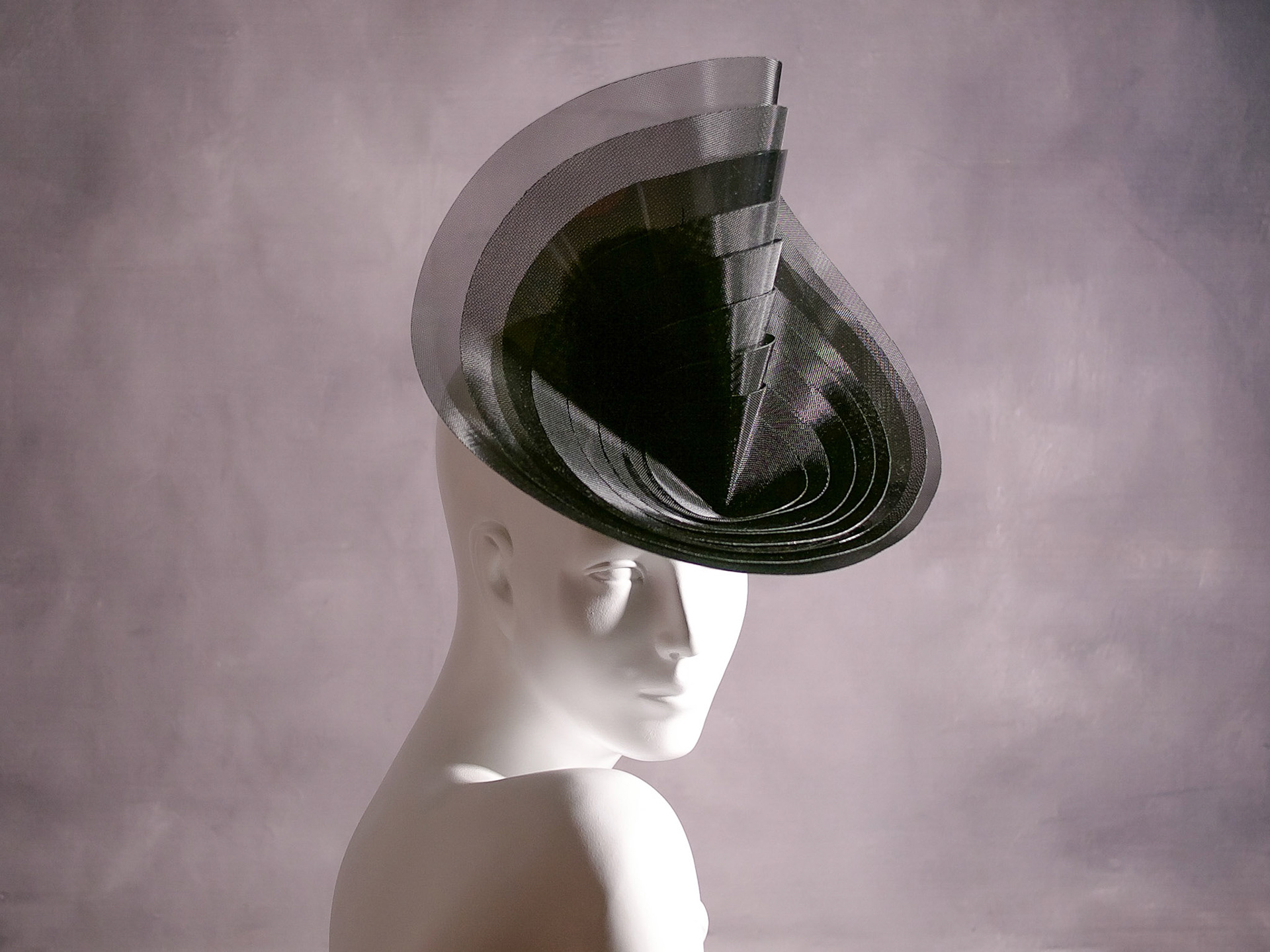 RADIATE • fascinator