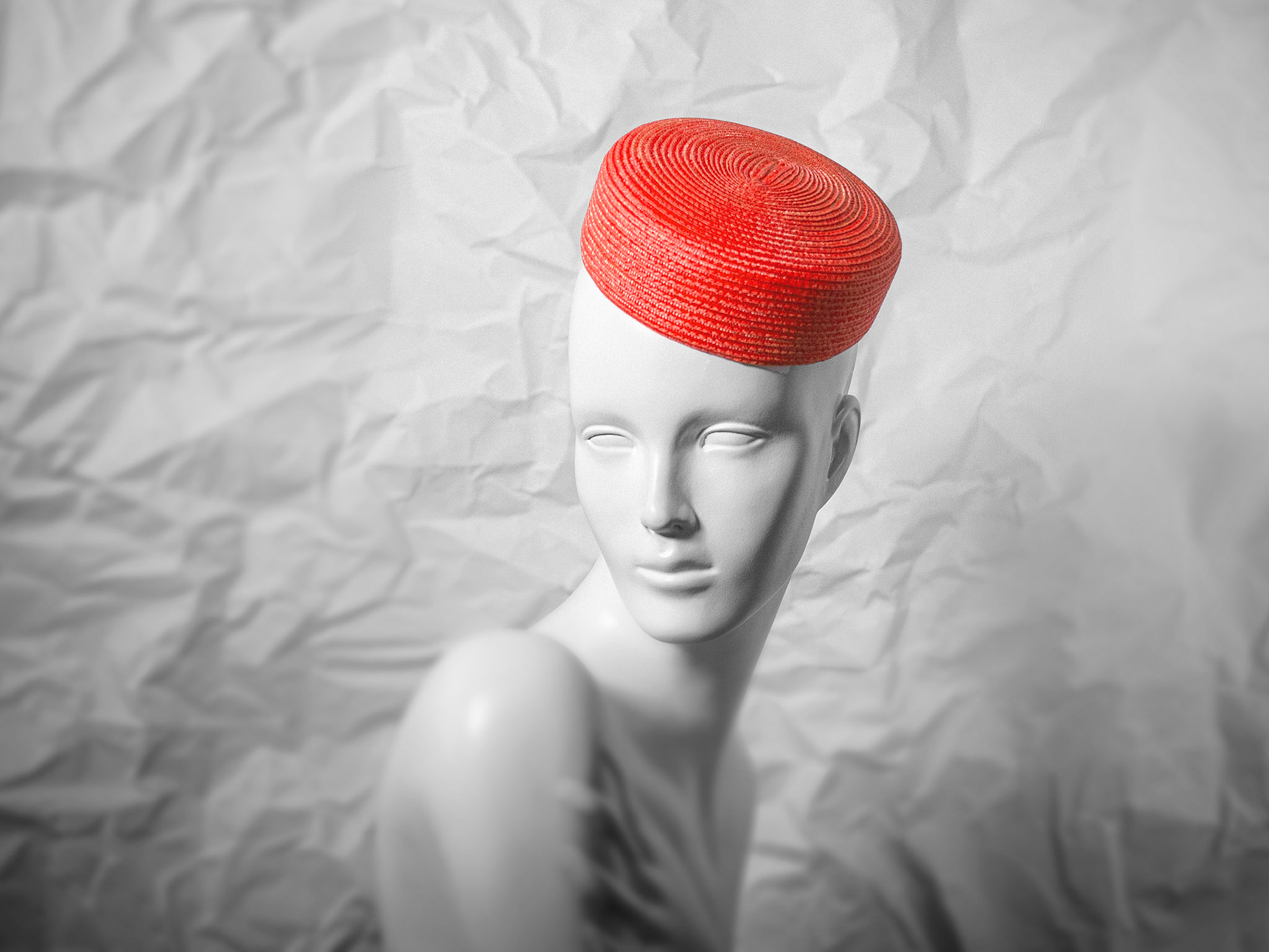 CAYENNE • small pillbox