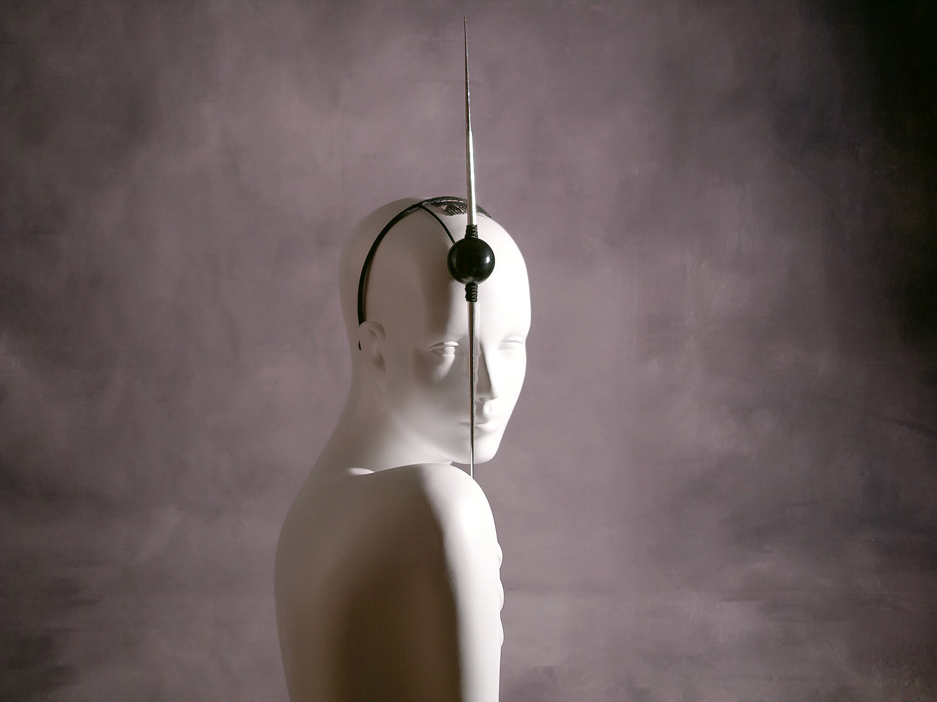 BLIND SPOT • spiked pearl headpiece