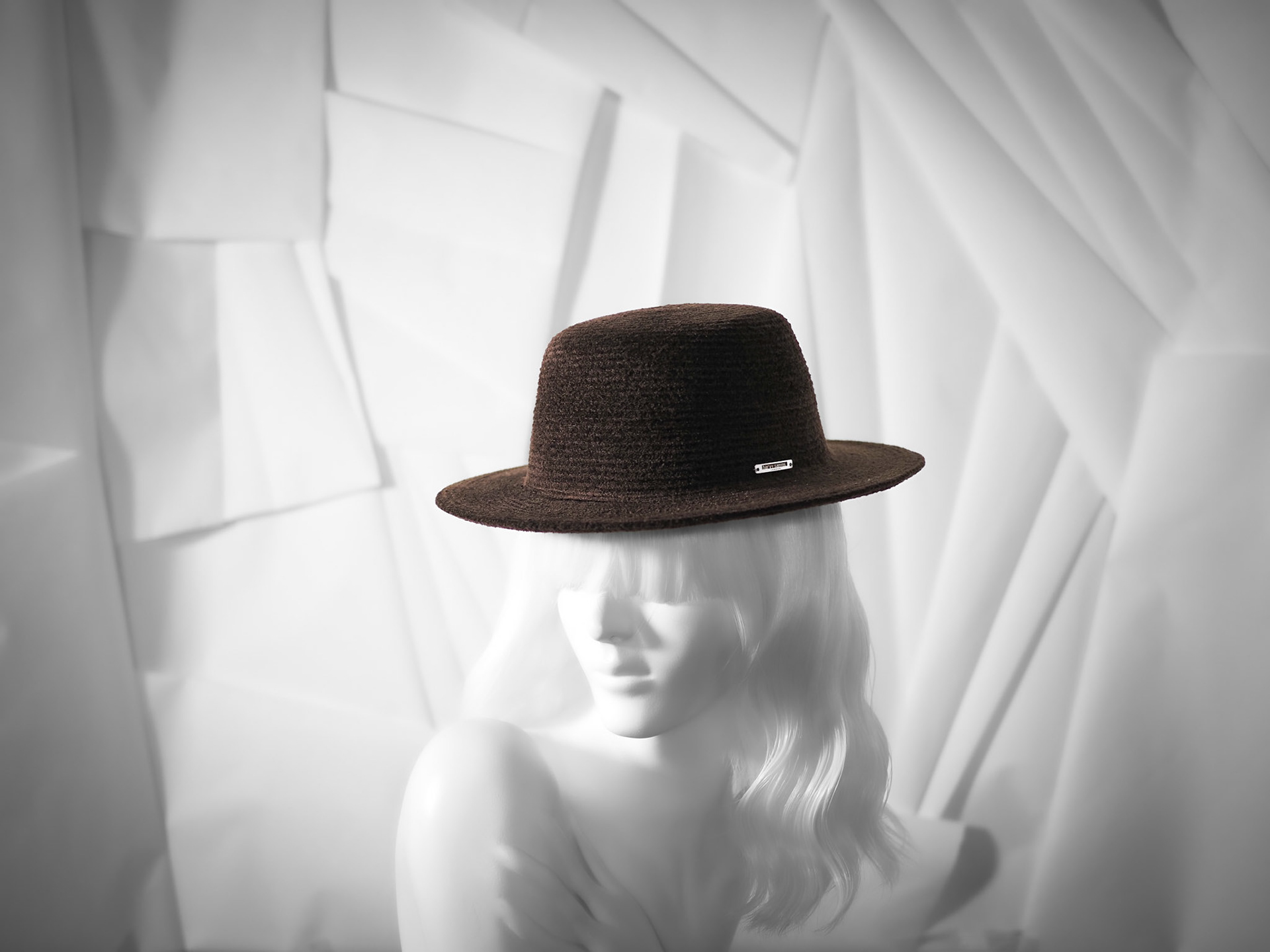 ORI • flat-brimmed titter in stitched chenille braid