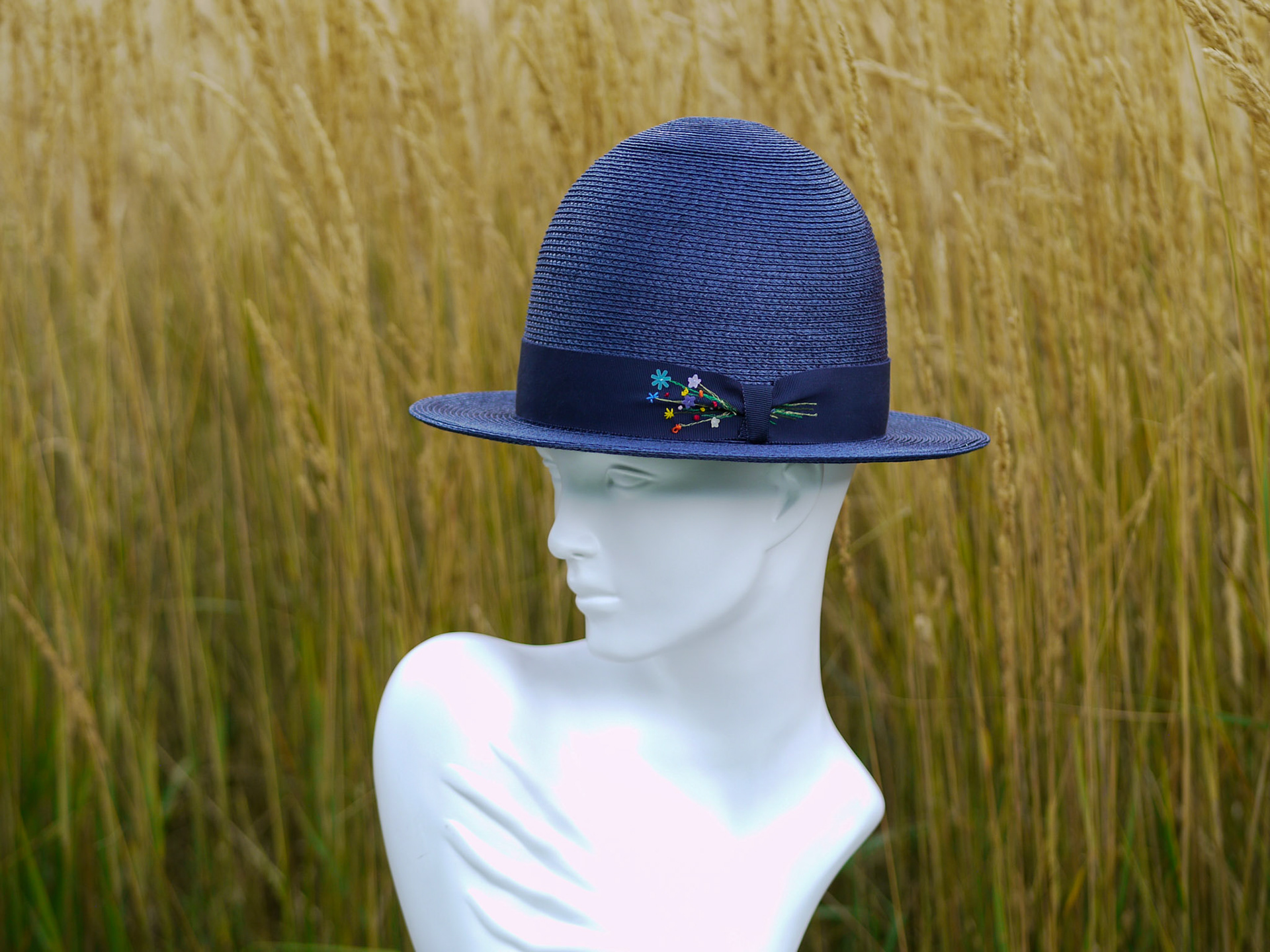 NOSEGAY • stitched braid derby