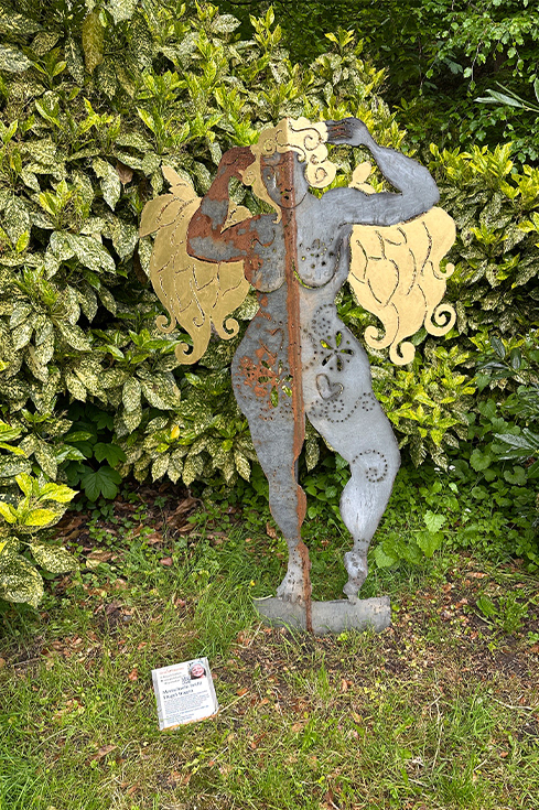 Der große Engel im Sinneswald