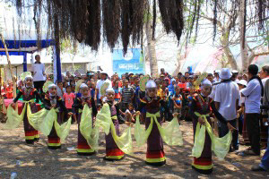 Traditional dancing after the Gala Soro ceremony