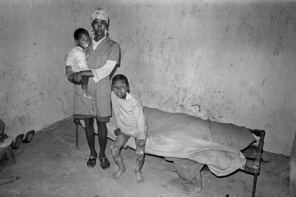 Farm worker and children, the Karoo