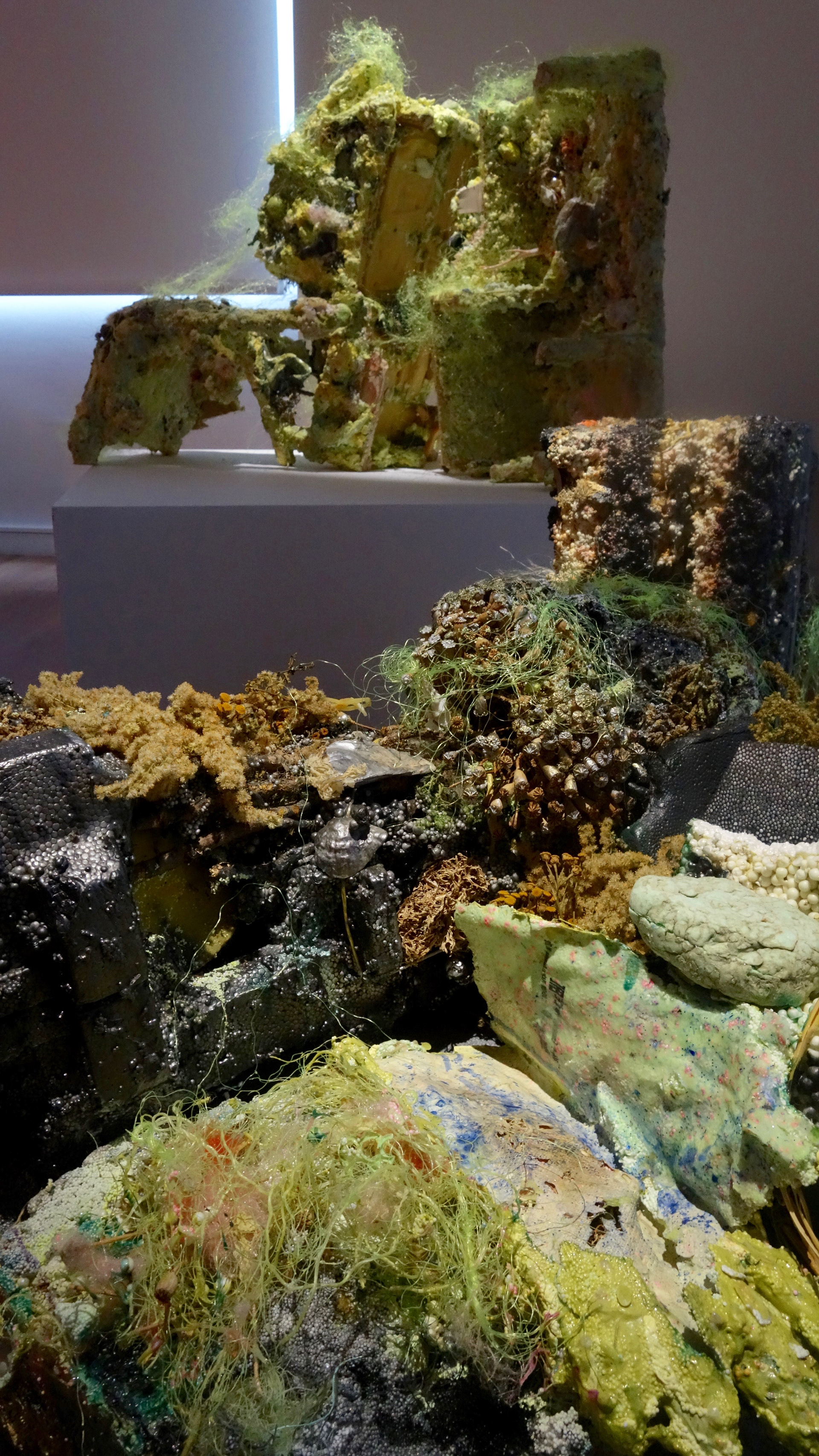 Vue de l’exposition Ile Flottante présentée au Carré de Baudoin à Paris, 2023-2024