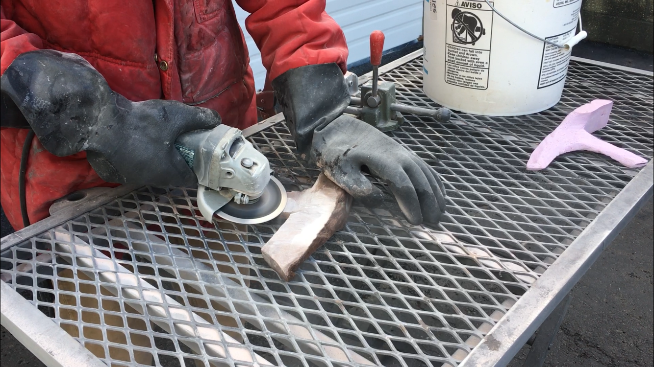 Grinding the blade head to shape