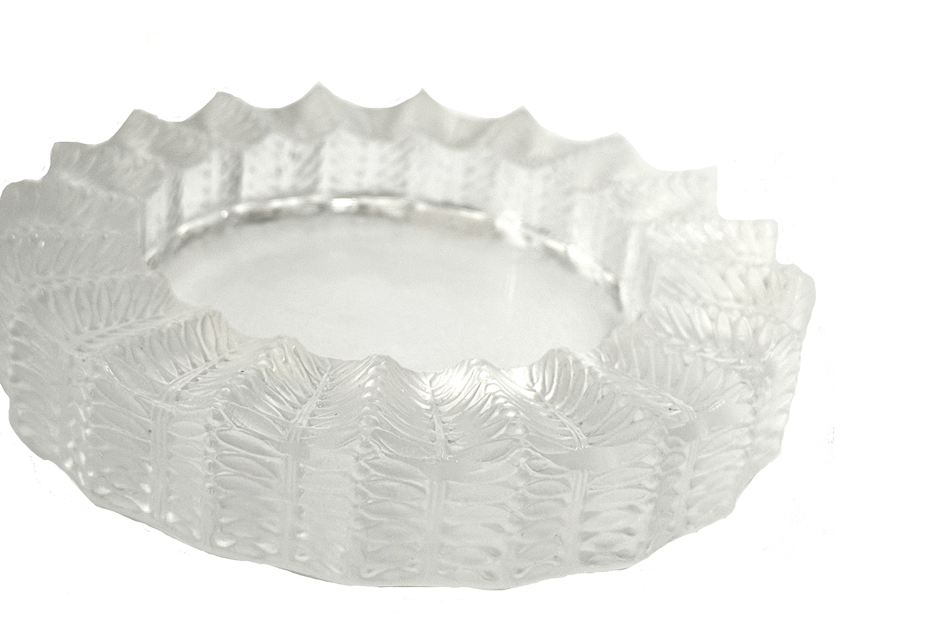 Lalique Crystal Ashtray (Height: 1.13 in, Diameter: 5.38 in)