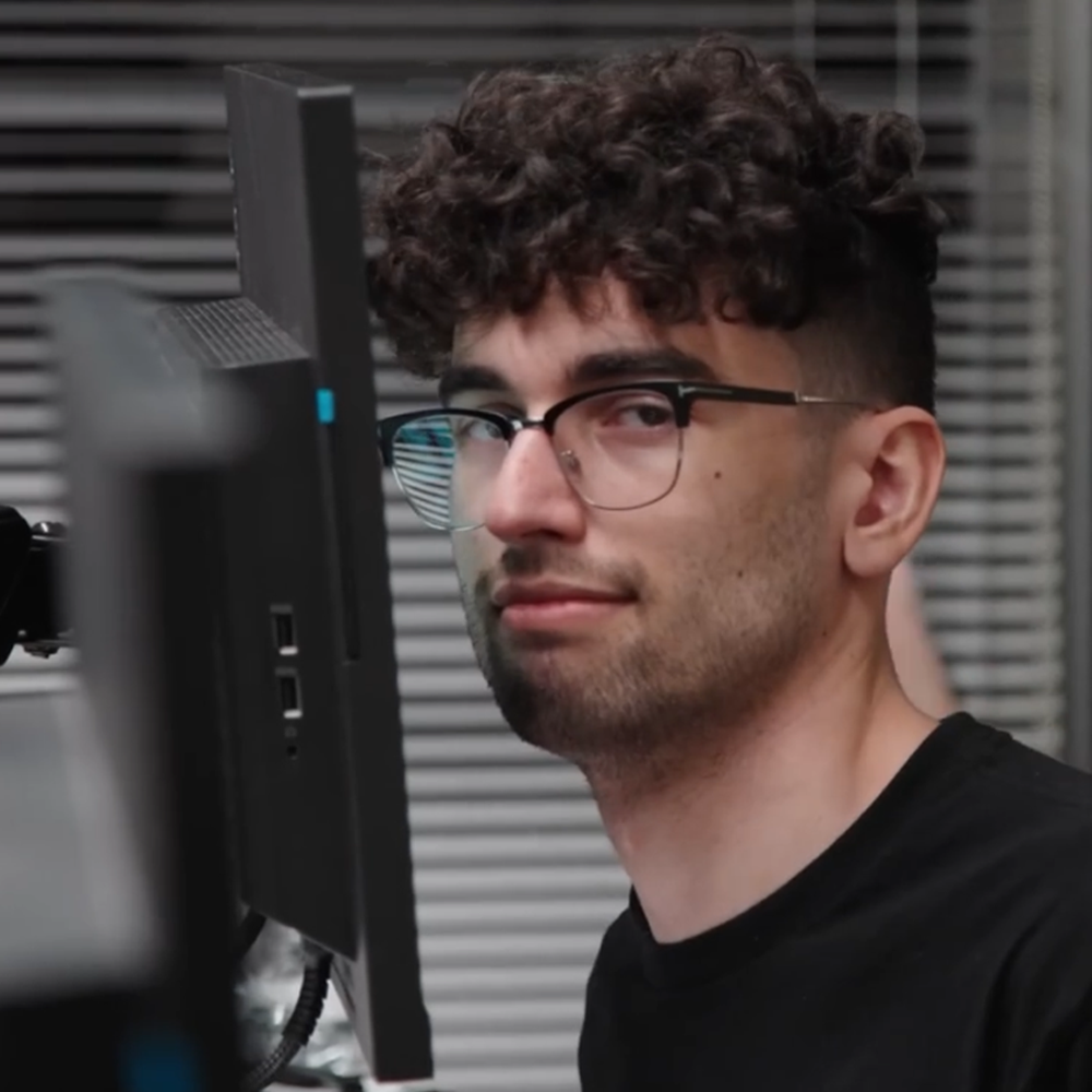 Monitor sniffer busted.