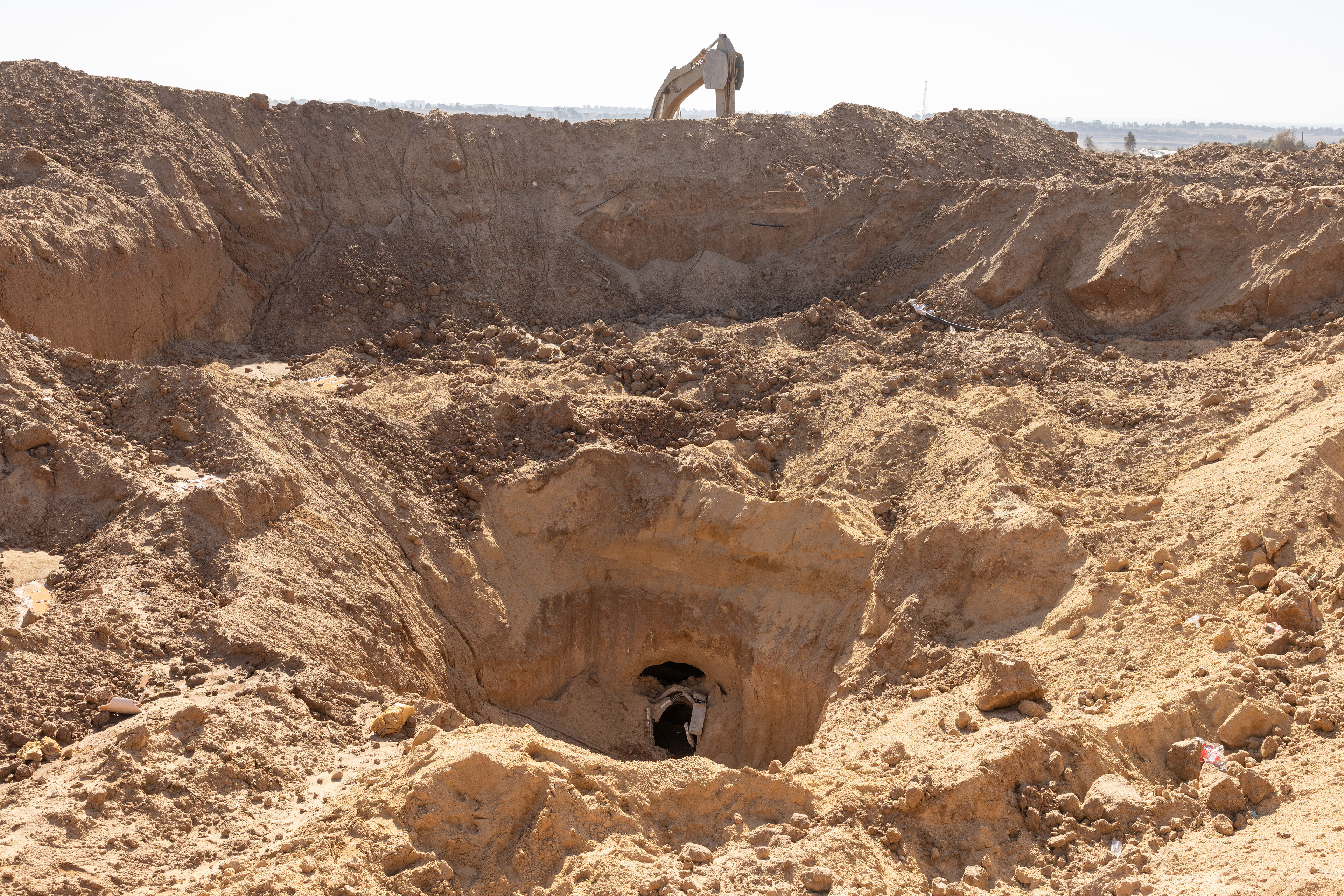 Terror tunnel