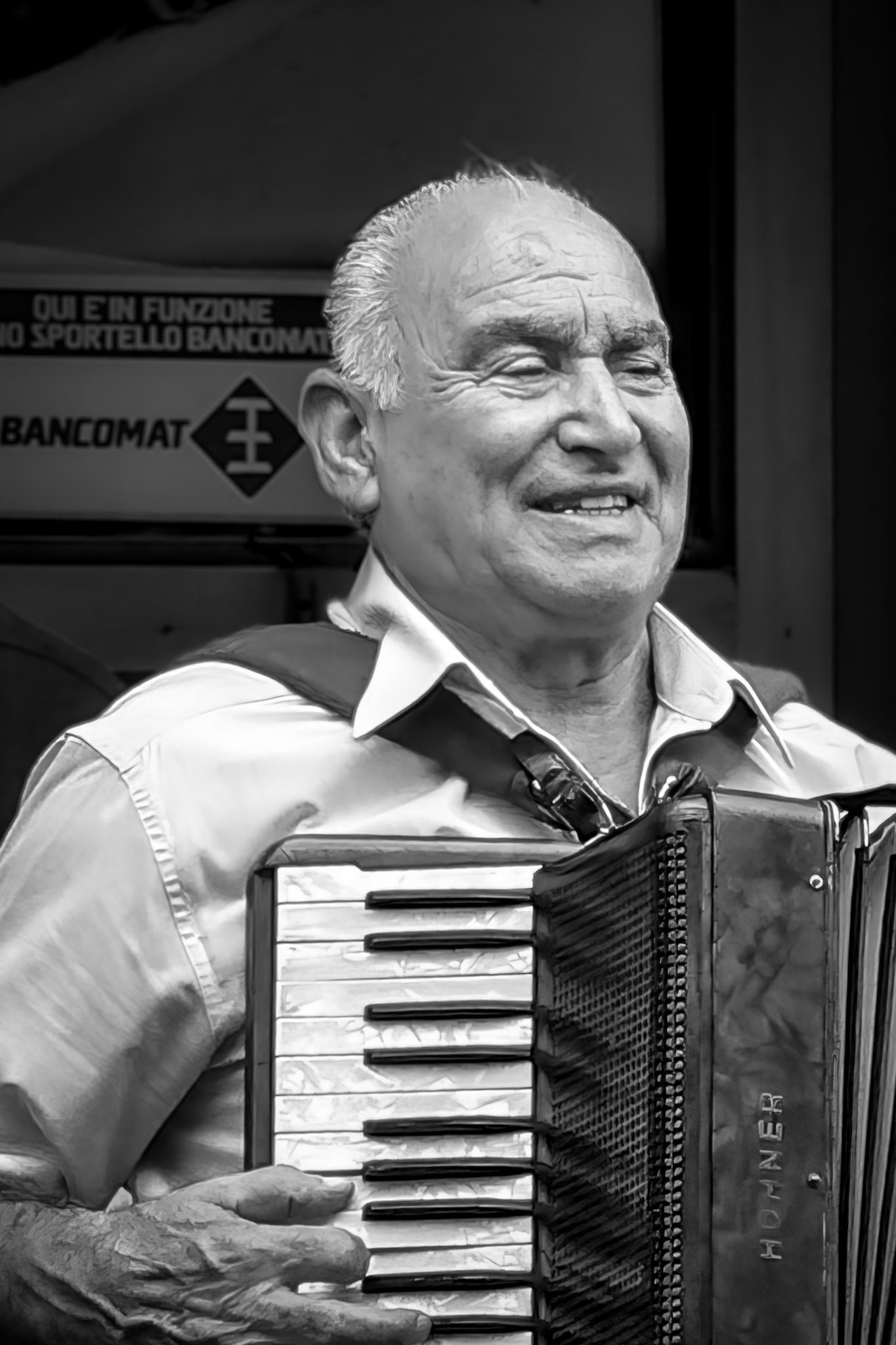 Street musician, Florence, Italy 2008