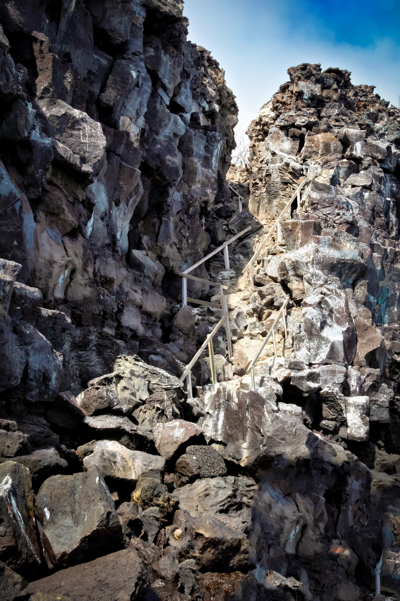The way up to one Island